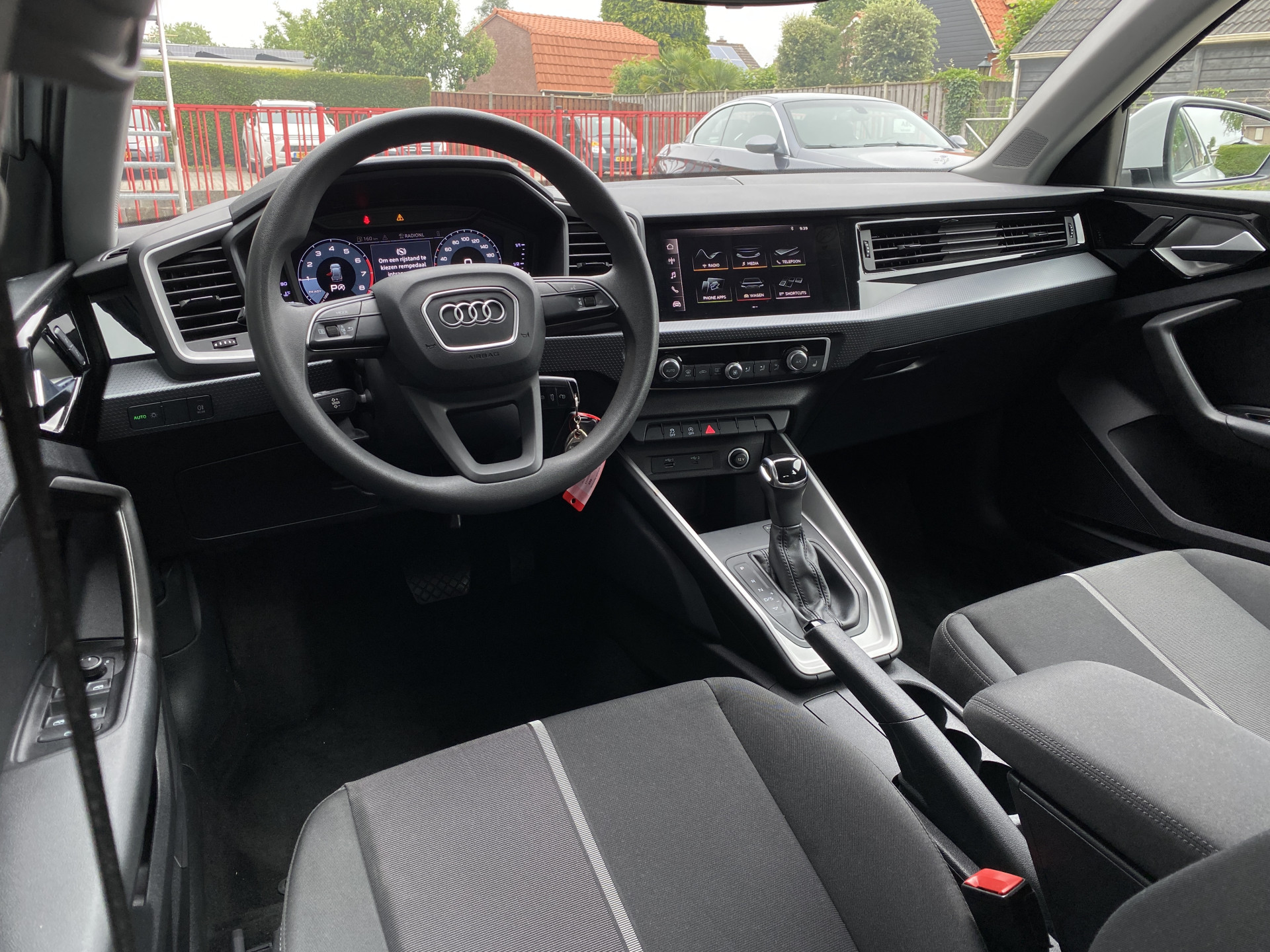Audi A1 Sportback 30 TFSI Advanced Edition 116 pk AUT. | 1e eigenaar | dealer onderh. | apple carplay | climate control | stoelverw.