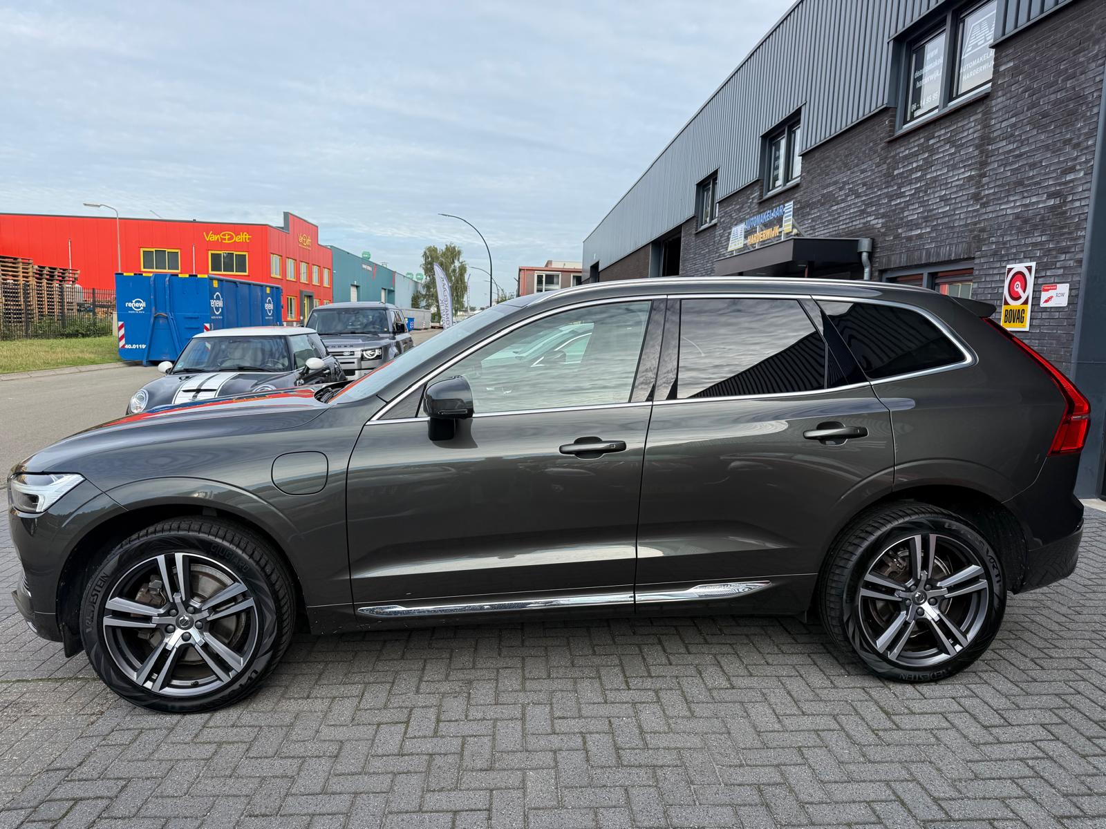 Volvo XC60 2.0 T8 Plug-in hybrid AWD Inscription Exclusive | 1E EIGENAAR | 3/6/12 MND GARANTIE | PANO | LED | ACC | DAB | CARPLAY | TREKHAAK | STOELKOELING |