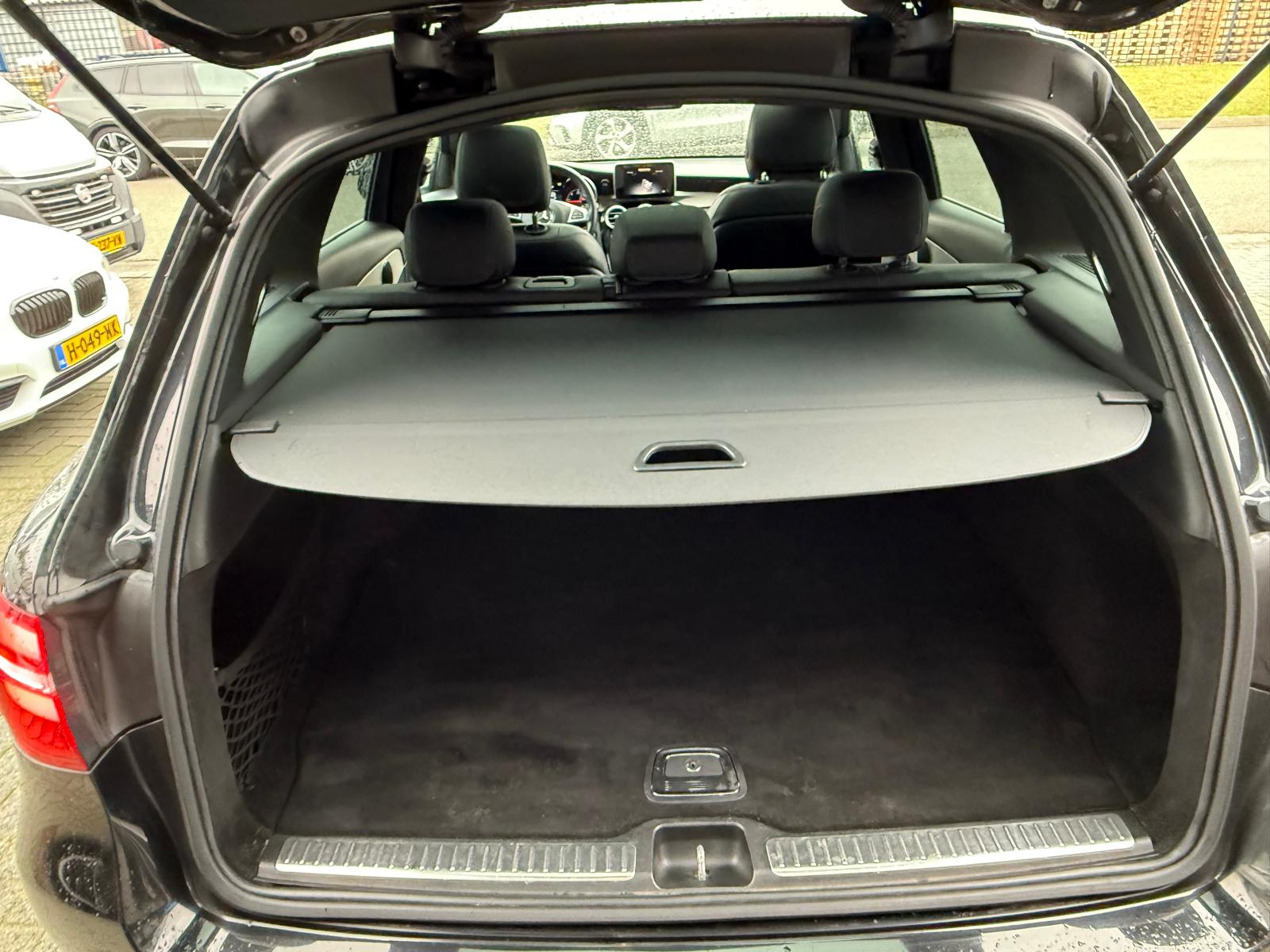 Mercedes-Benz GLC-klasse 220 d 4MATIC Premium Plus | 3/6/12MND GARANTIE | LED | CARPLAY | PANODAK | CRUISE | NAVI | TREKHAAK |