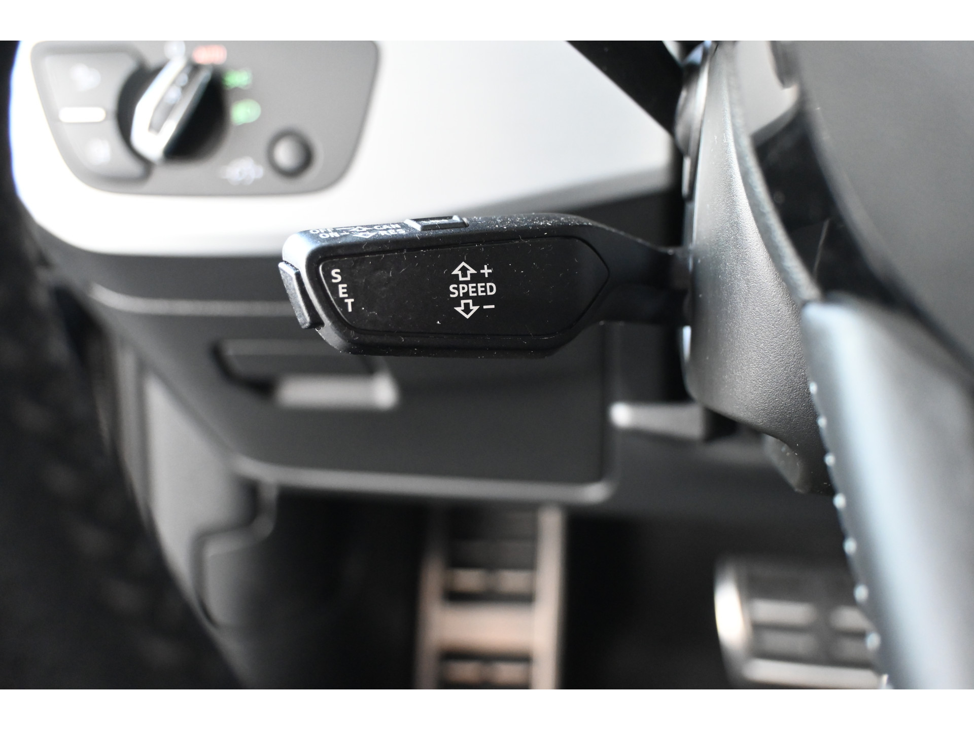Audi A4 Avant 1.4 TFSI Sport S line edition Nap! Automaat Clima Navigatie Cruise LED Stoelverwarming Goed Onderhouden! Inruil Mogelijk!