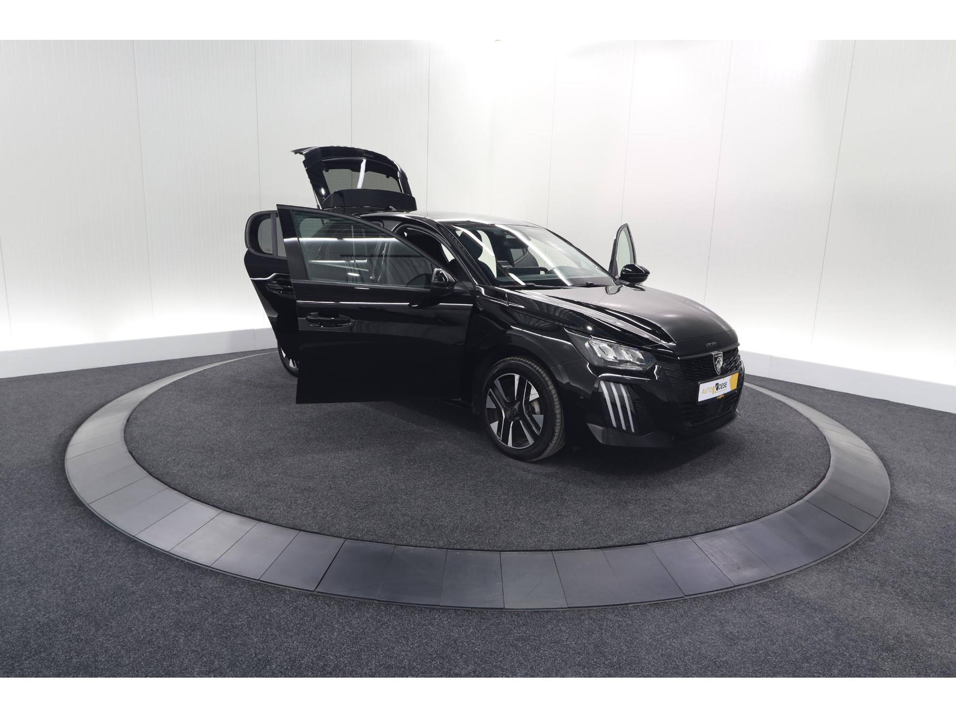 Peugeot 208 PureTech 100 Allure | 360 Camera | Adaptieve Cruise Control | Dodehoekdetectie | Navigatie