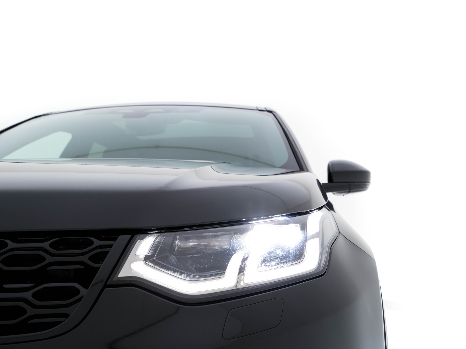 Land Rover Discovery Sport P300e 1.5 R-Dynamic Sportpack HSE AWD (INCL-BTW) *PANO | LEATHER | MERIDIAN-AUDIO | FULL-LED | MEMORY-PACK | DIGI-COCKPIT | NAVI-FULLMAP | CAMERA | KEYLESS | PRIVACY-GLASS | DAB | SHIFT-PADDLES | TOWBAR | LANE-ASSIST | 20'