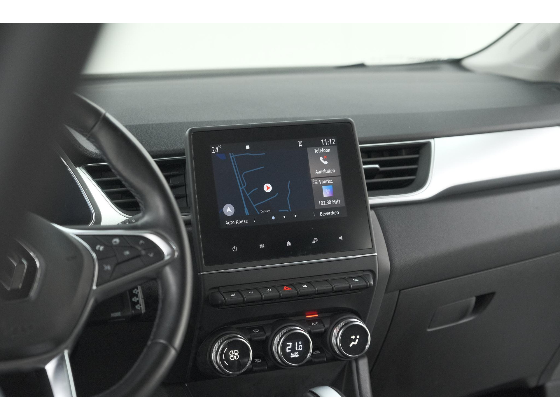 Renault Captur 1.6 E-Tech Plug-in Hybrid 160 Intens | Trekhaak | Camera | Navigatie | Parkeersensoren | Pack Winter