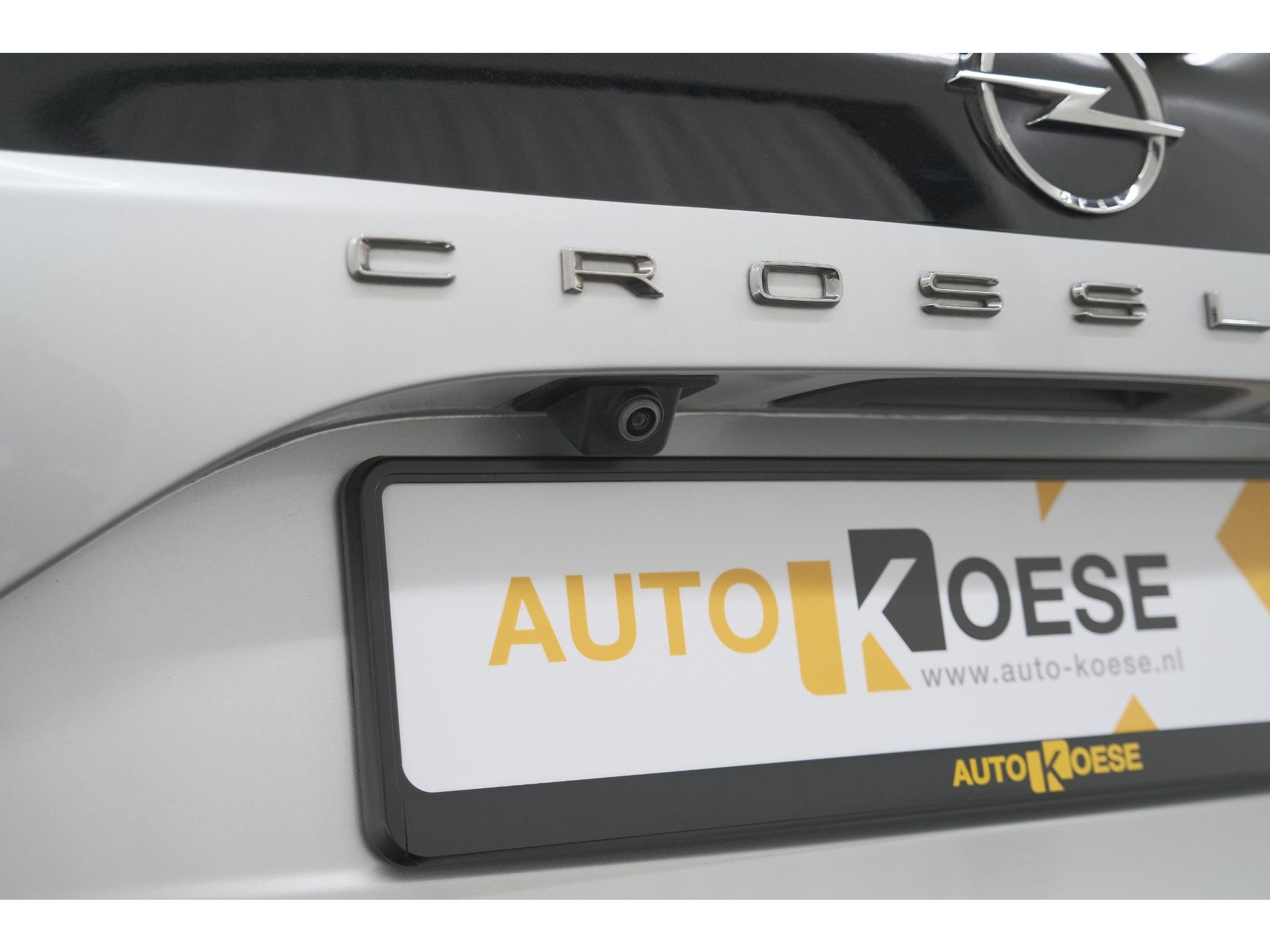 Opel Crossland 1.2 Turbo Ultimate | Camera | Dodehoekdetectie | Comfort Pakket | Apple Carplay