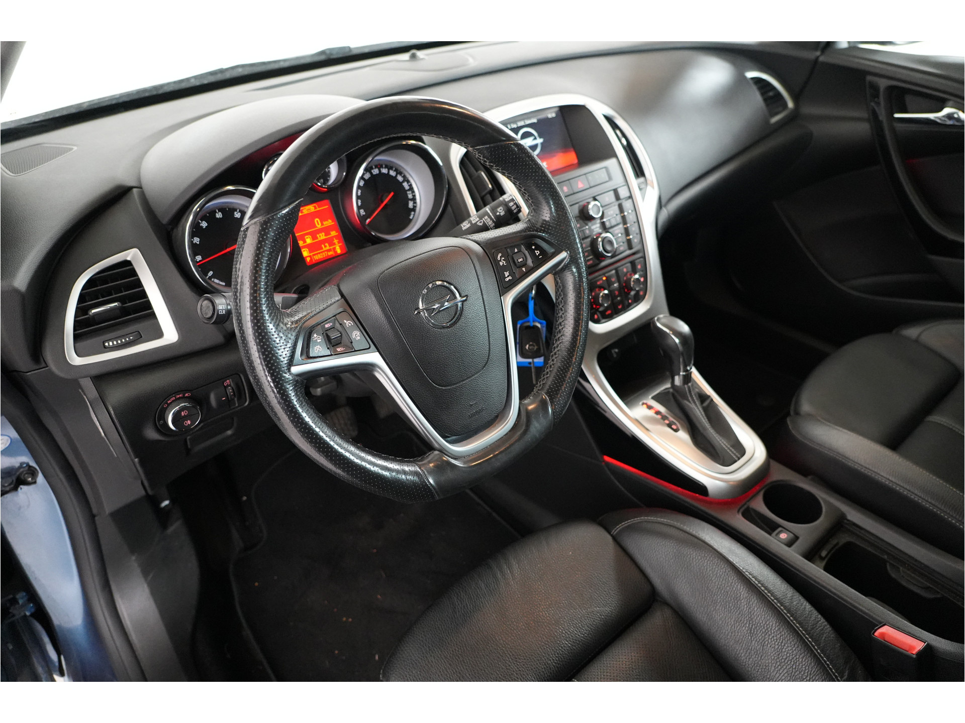 Opel Astra Sports Tourer 1.4 Turbo Sport + | Trekhaak | Pano | Leder | Camera | Stl. verw. |