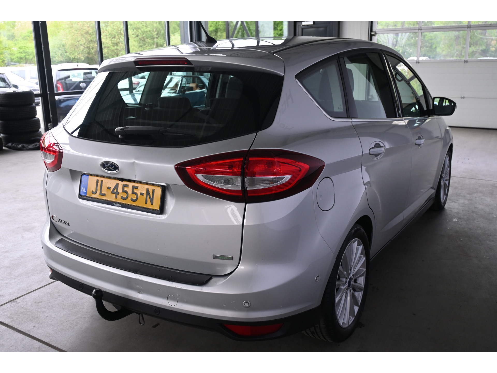 Ford C-Max 1.0 Titanium Clima Cruise control Navigatie Rijklaarprijs Inruil Mogelijk!