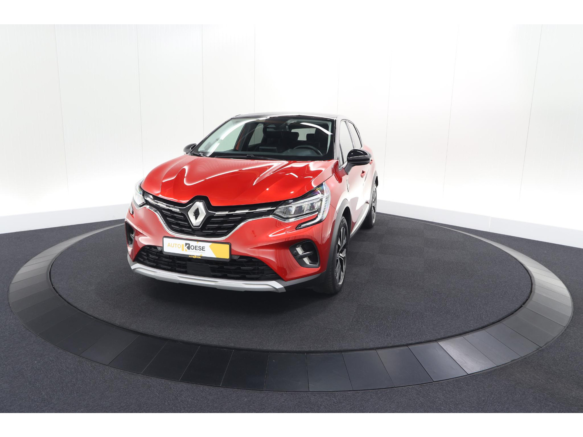 Renault Captur 1.6 E-Tech full hybrid 145 techno | Navigatie | Camera | Apple Carplay | 9.3 Inch Grootscherm