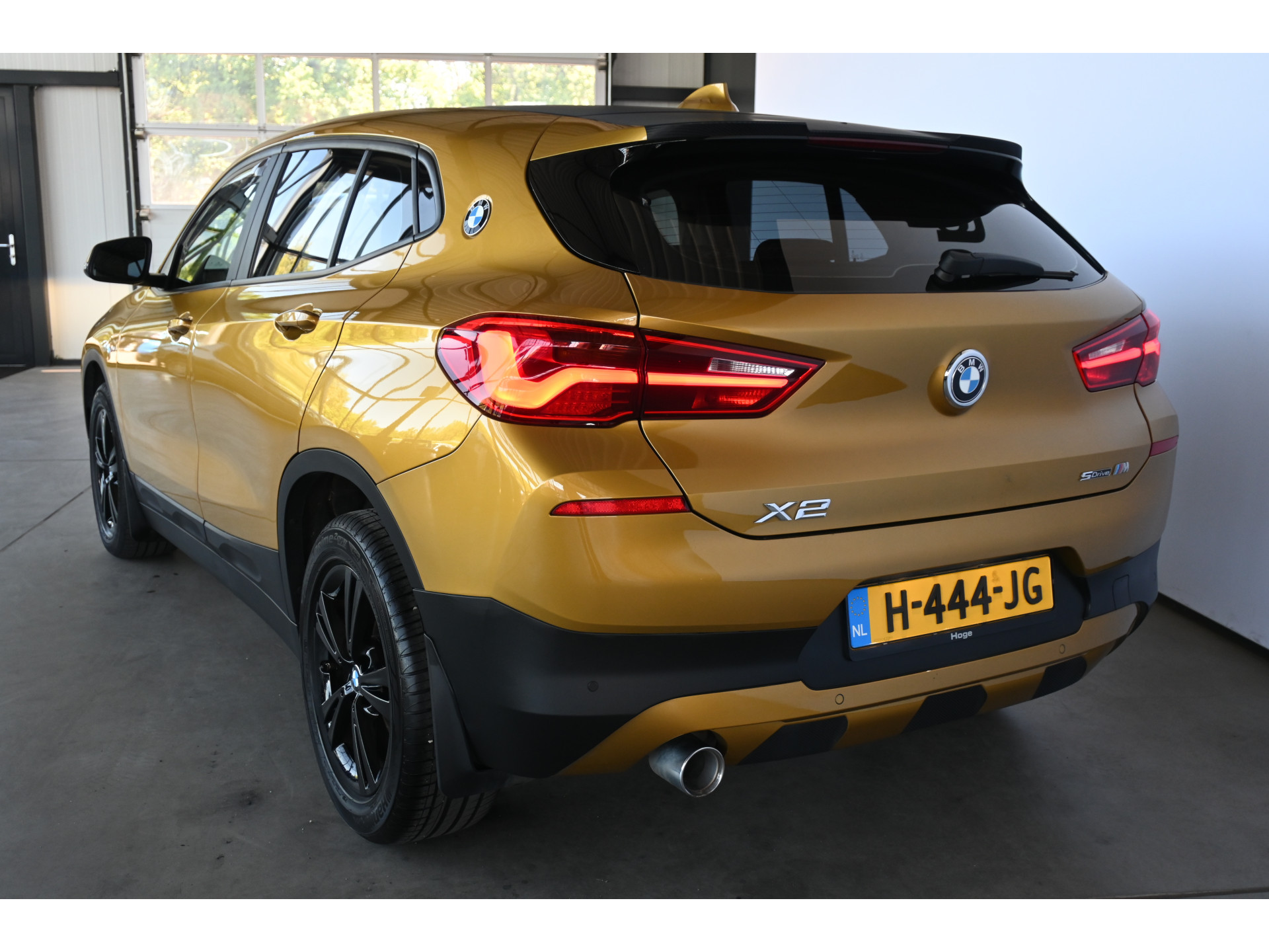 BMW X2 sDrive16d High Executive M-Sport Edition Clima Navigatie Head-Up Rijklaarprijs Inruil Mogelijk!