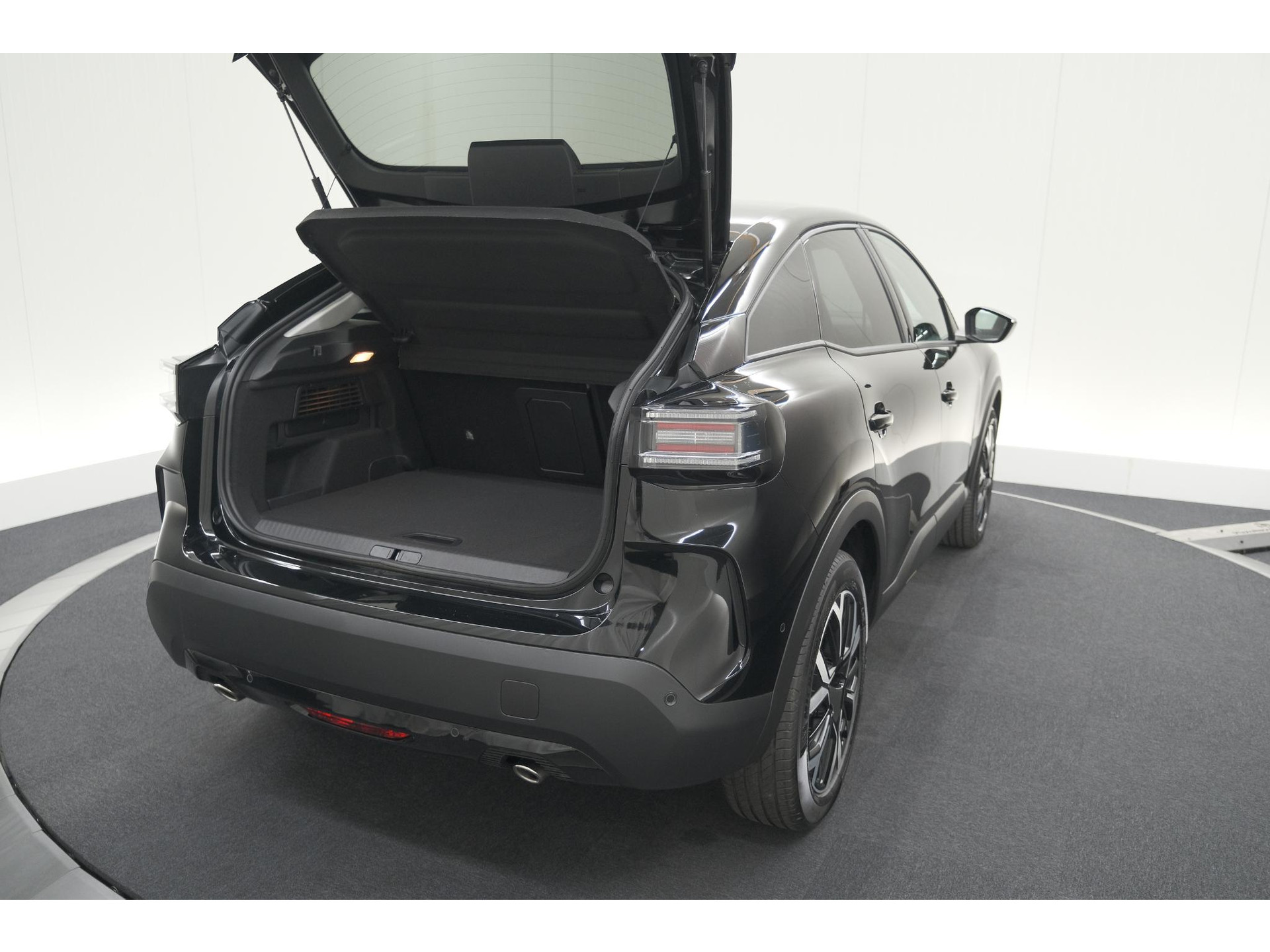 Citroen C4 1.2 Hybrid 145pk Max | 360 Camera | Adaptieve Cruise Control | Navigatie | Apple Carplay