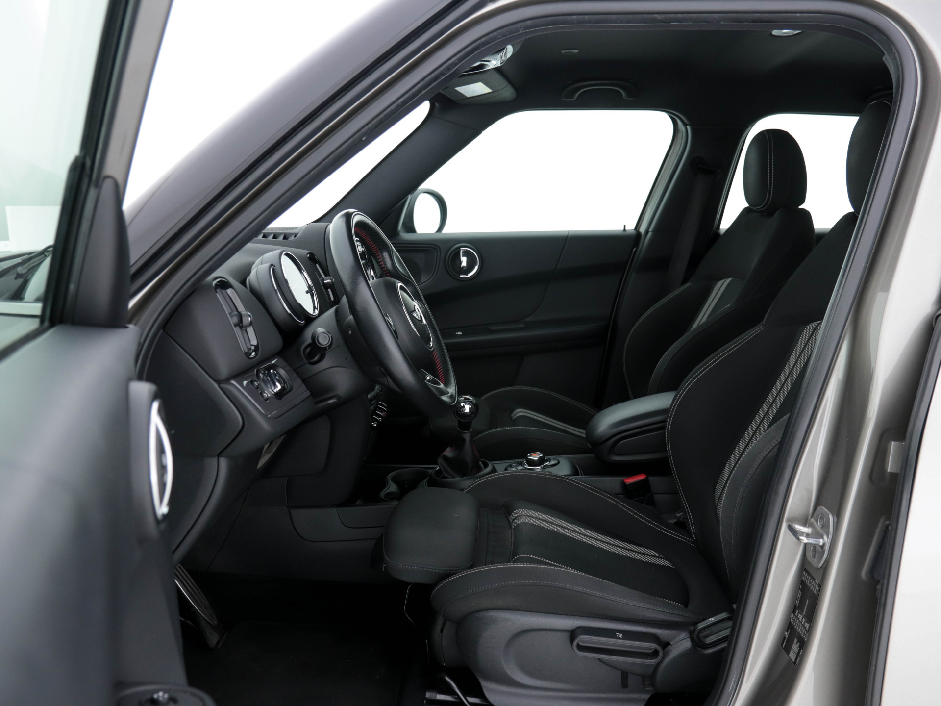 MINI Mini Countryman 1.5 Cooper JCW-Pack (INCL-BTW) *NAVI-FULLMAP | FULL-LED |  ECC | PDC | CRUISE | SPORT-SEATS | KEYLESS | PRIVACY-GLASS | 16"ALU*