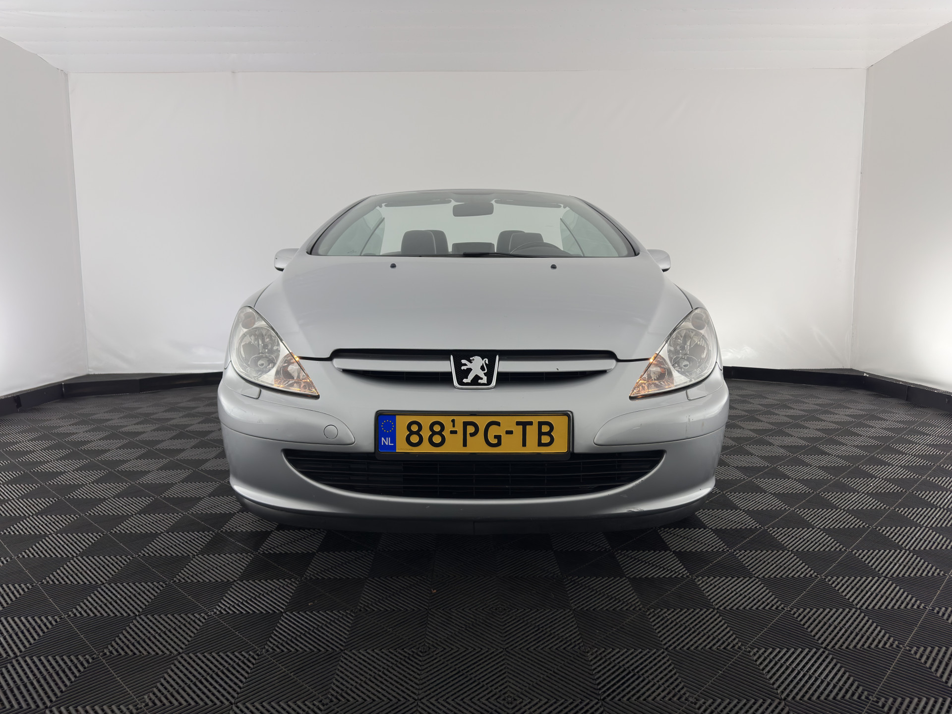 Peugeot 307 CC 1.6-16V *LEATHER | NAVI-FULLMAP | HEATED-SPORTSEATS | ECC | PDC | CRUISE | 16''ALU*