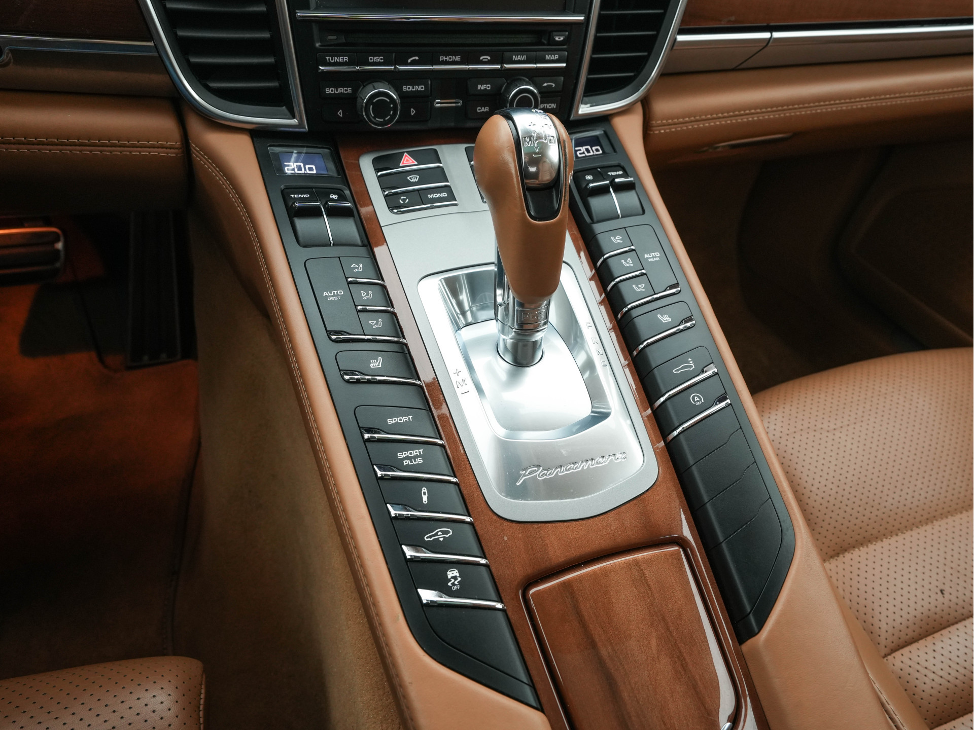 Porsche Panamera 4.8 Turbo AWD *PANO | ADAPTIVE-CRUISE | SPORT-CHRONO-PACK | FULL-LEATHER | XENON | AIR-SUSPENSION | MEMORY-PACK | BOSE-SOUND | SPORT-SEATS | KEYLESS | CAMERA | NAVI-FULLMAP | SHIFT-PADDLES |  20''ALU *