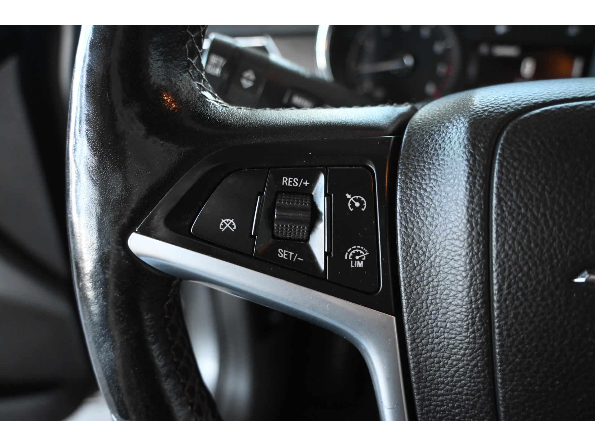 Opel Mokka X 1.4 Turbo Innovation Automaat Cruise control Airco Trekhaak Camera Stoelverwarming Inruil Mogelijk!