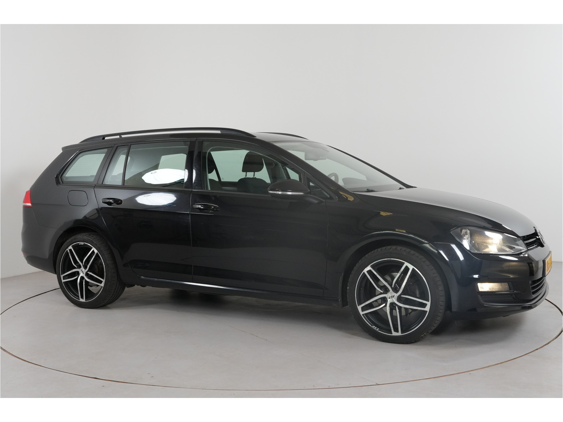 Volkswagen Golf Variant 1.6 TDI Comfortline | Trekhaak | Cruise | Navi | Climate |