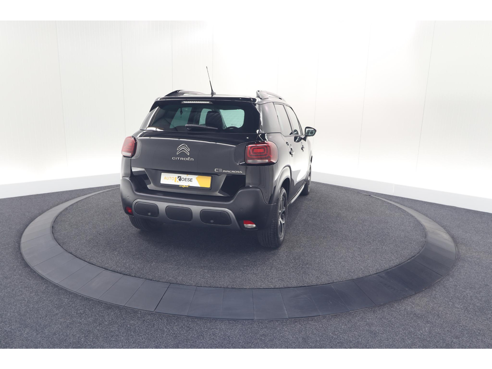 Citroen C3 Aircross PureTech 130 EAT6 Plus | Stoelverwarming | Apple Carplay | Parkeersensoren