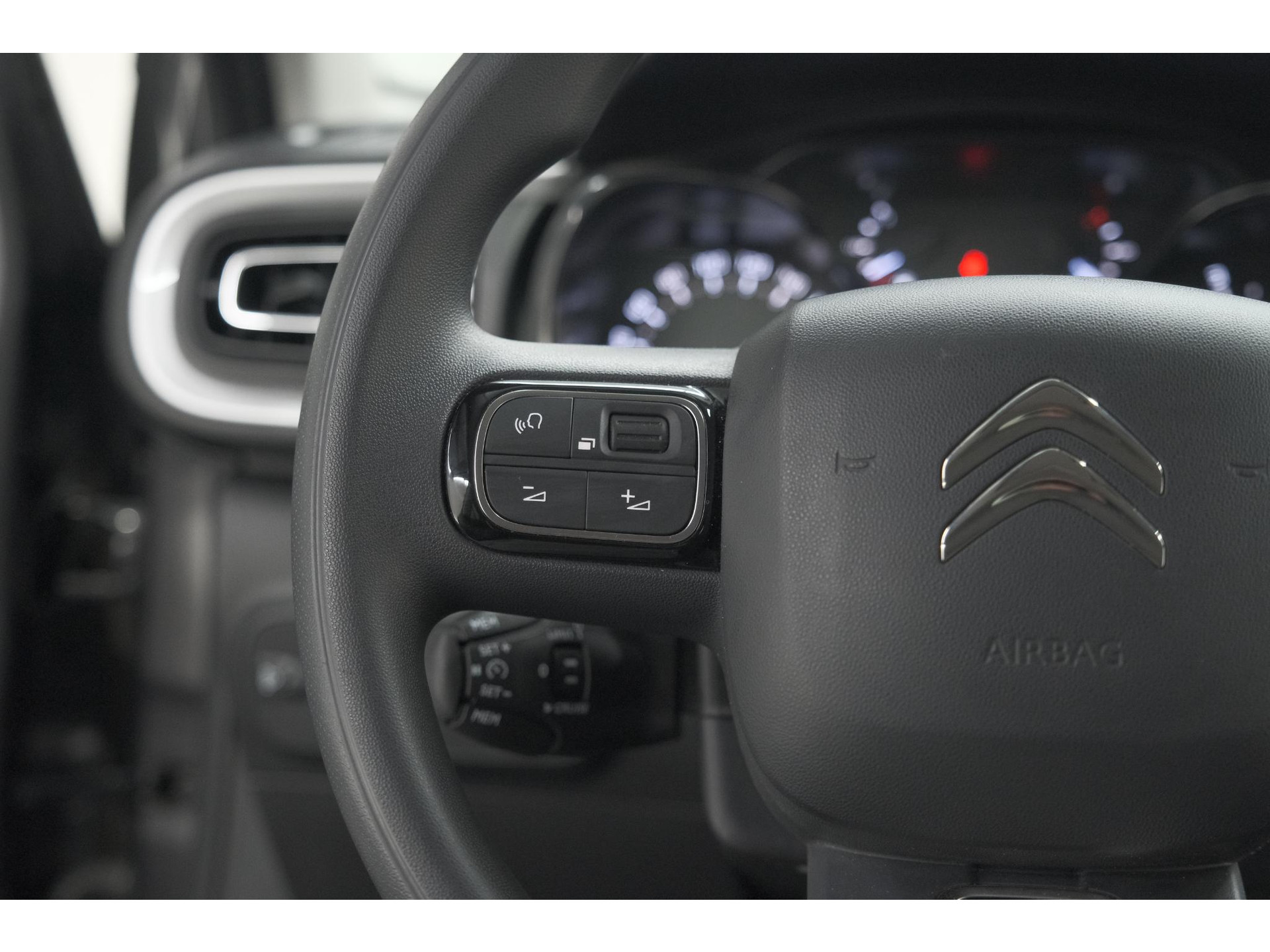 Citroen C3 PureTech 110 EAT6 C-Series | Apple Carplay | Parkeersensoren | Climate Control