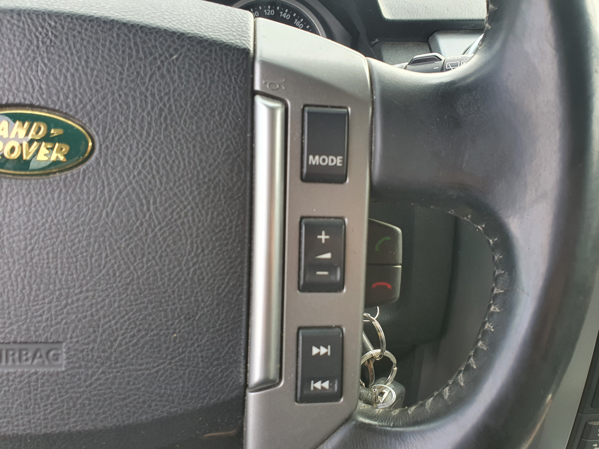 Land Rover Discovery 2.7 TdV6 SE  Climate-Pack [⚠️] Aut. *NAVI-FULLMAP | HARMAN/KARDON-AUDIO | WINDSOR-LUXURY-LEATHER | ELECTRIC-WINCH | ECC | AIR-SUSPENSION | PDC | CRUISE | COMFORT-SEATS | 18"ALU* ! LEES DE ADVERTENTIE GOED !