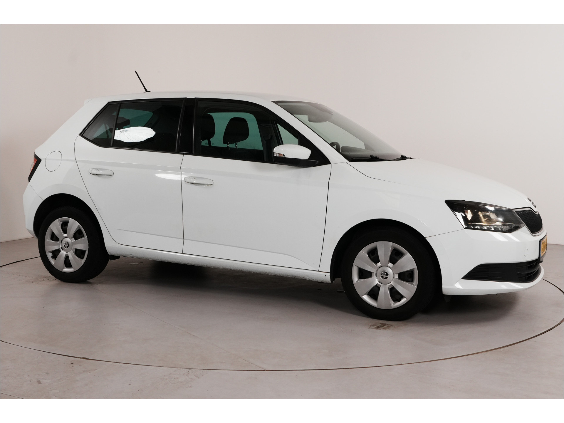ŠKODA Fabia 1.0 TSI Drive | Navi | Cruise | PDC |