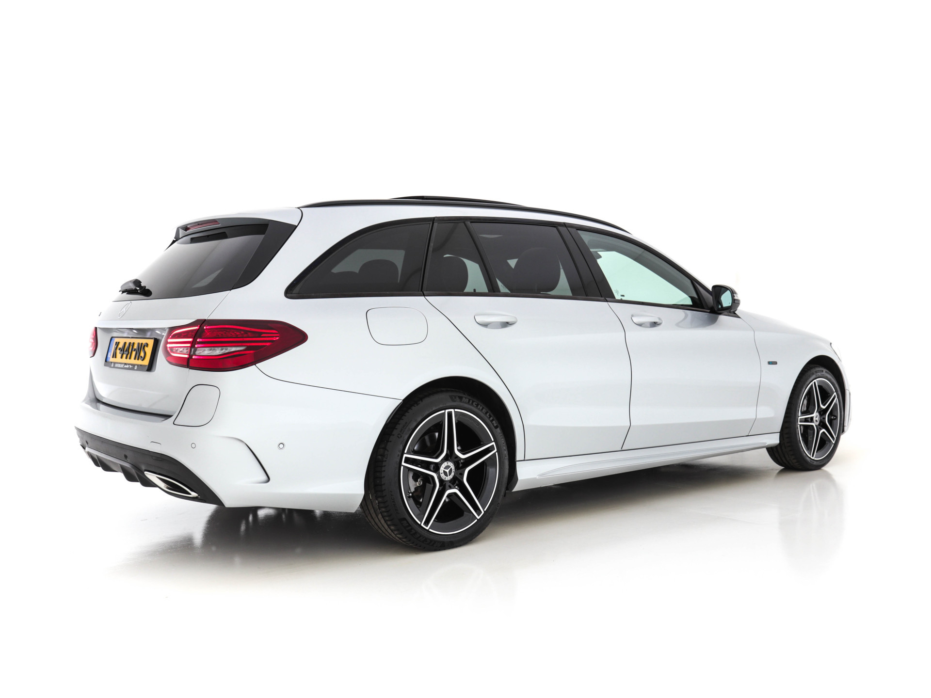 Mercedes-Benz C-klasse Estate 300 e Business Solution AMG Limited Plug in (INCL-BTW) Aut. *PANO | LEATHER-ALCANTARA | FULL-LED | NAVI-FULLMAP | TOP-VIEW | BLIND-SPOT | PREMIUM-AUDIO | DAB | CARPLAY | AMBIENT-LIGHT | DIGI-COCKPIT | SPORT-SEATS | 18"ALU*