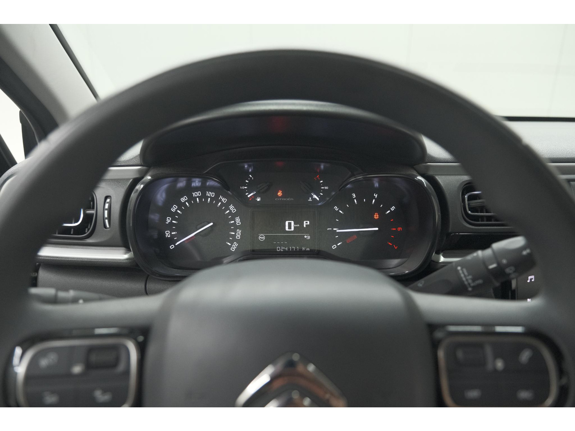 Citroen C3 PureTech 110 EAT6 Max | Apple Carplay | Parkeersensoren | Climate Control | 16 Inch Lichtmetalen Velgen