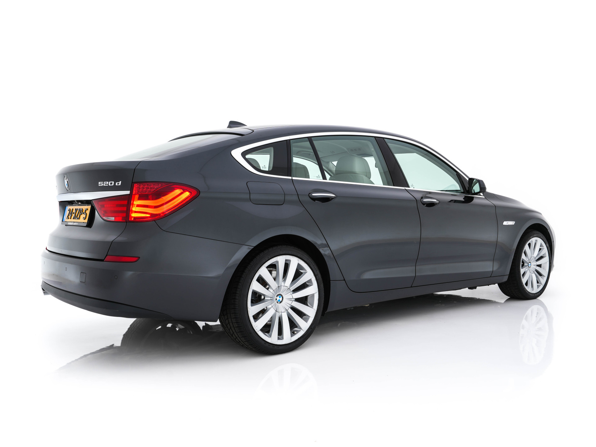 BMW 5-serie Gran Turismo 520d High Executive Aut. *HEAD-UP | ADAPTIVE-CRUISE | LUXURY-LEATHER | XENON | MEMORY-PACK | TOP-VIEW | HIFI-SOUND | NAVI-FULLMAP | ECC | PDC*