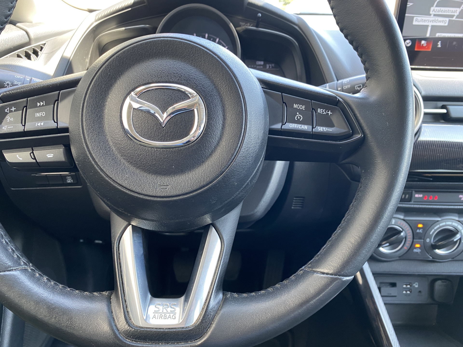 Mazda 2 1.5 Skyactiv-G Comfort | 1e eigenaar | dealer onderh. | navigatie | stoelverw. | cruise control | apple carplay