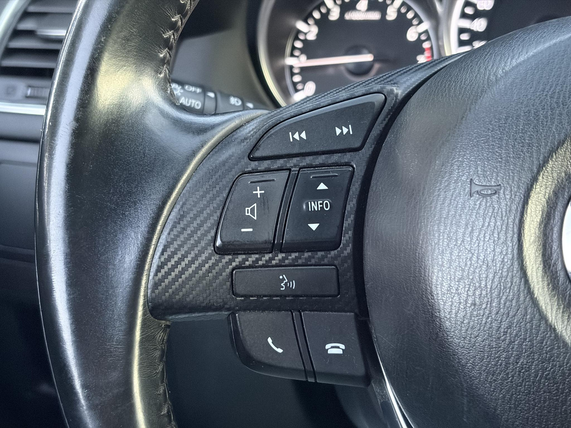 Mazda CX-5 2.0 SkyActiv-G 165 Skylease GT 2WD ✓Recent beurt gehad✓Automaat✓2e Eigenaar✓Camera✓Trekhaak✓Navi✓Leder✓Keyless✓Pdc V+A✓Winterset✓165pk✓Stoelverw✓Elekt Memory Stoelen✓Rijstrooksensor✓Dodehoeksensor✓N.A.P✓Bj 12-2015✓Apk tot 07-2027