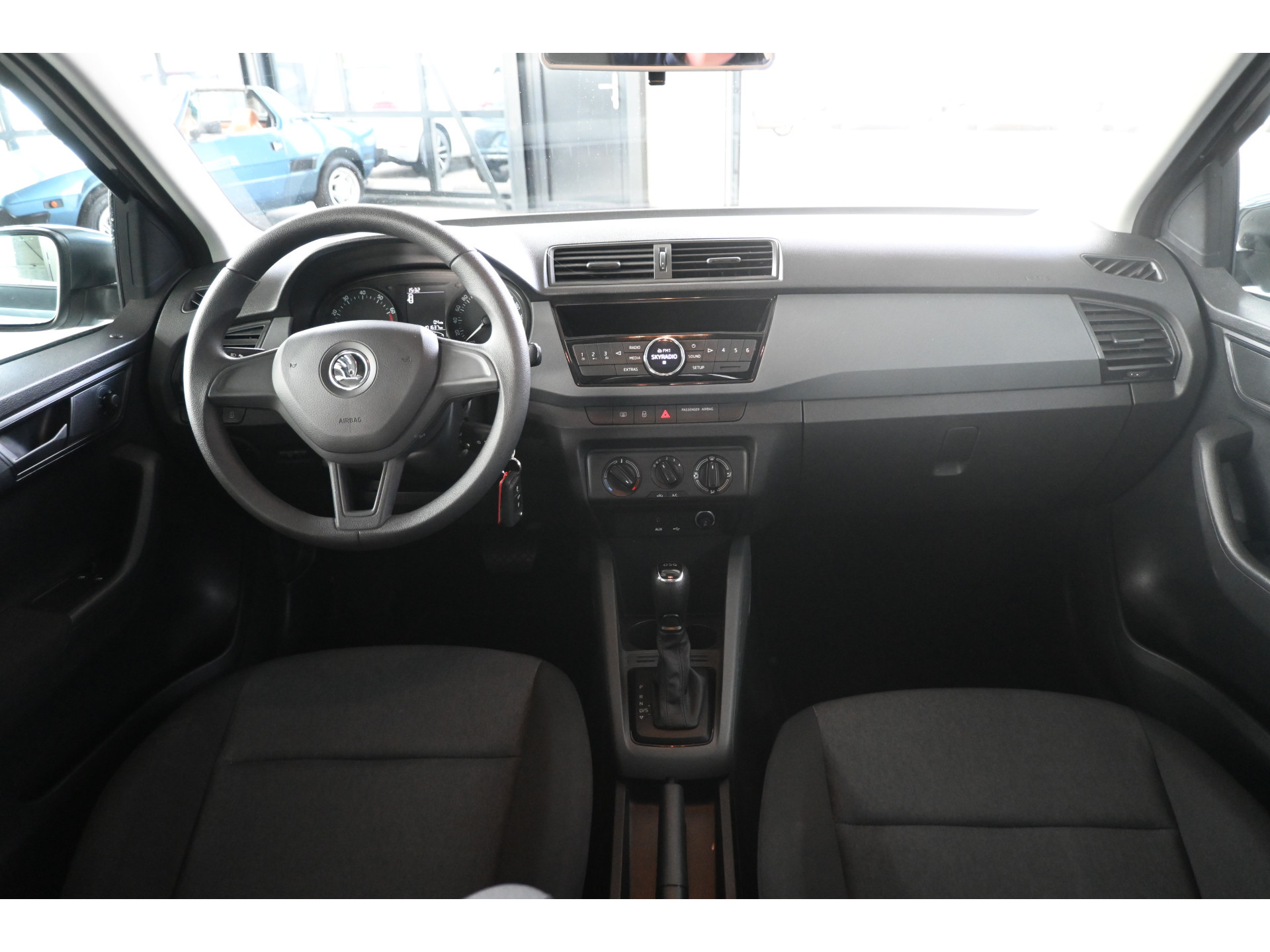ŠKODA Fabia 1.2 TSI Active Automaat Airco Elektrisch pakket All in Prijs Inruil Mogelijk!