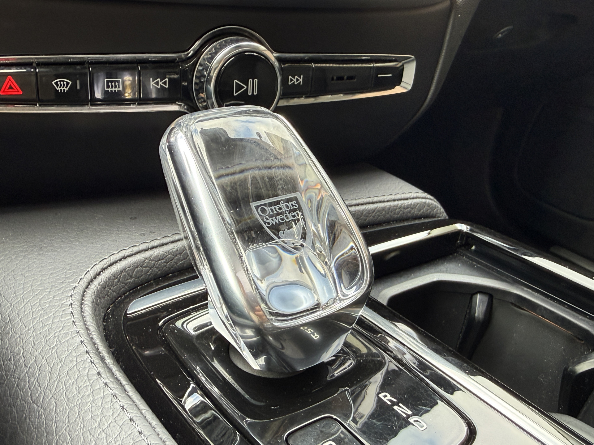Volvo V60 2.0 T8 Twin Engine AWD Inscription | Panoramadak | 360 camera | Harman/Kardon | Adaptive cruise | Stoelverwarming