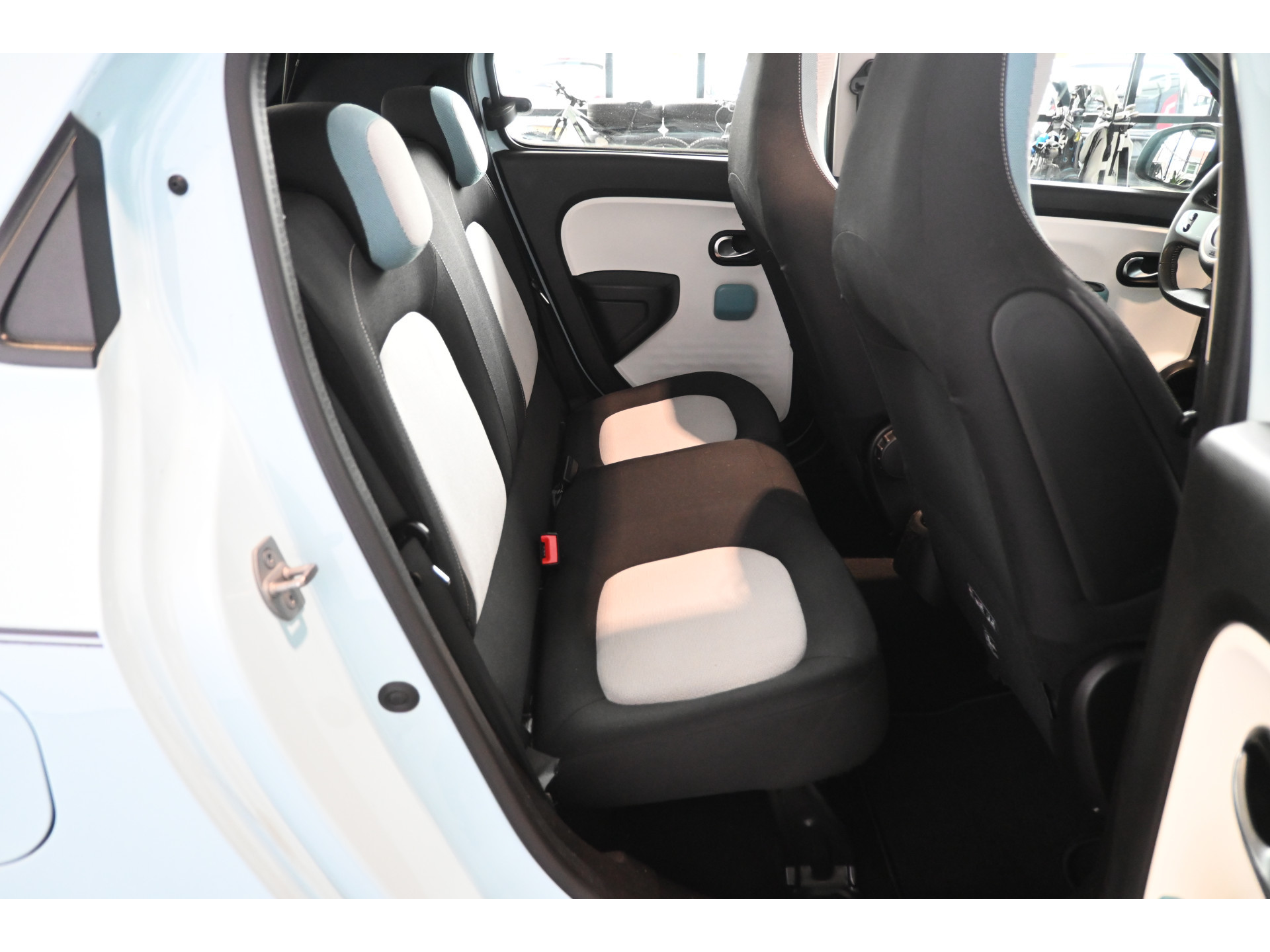 Renault Twingo 1.0 SCe Serie Signature VIVA Airco Schuif / vouwdak Cruise control 100% Onderhouden! Inruil Mogelijk!