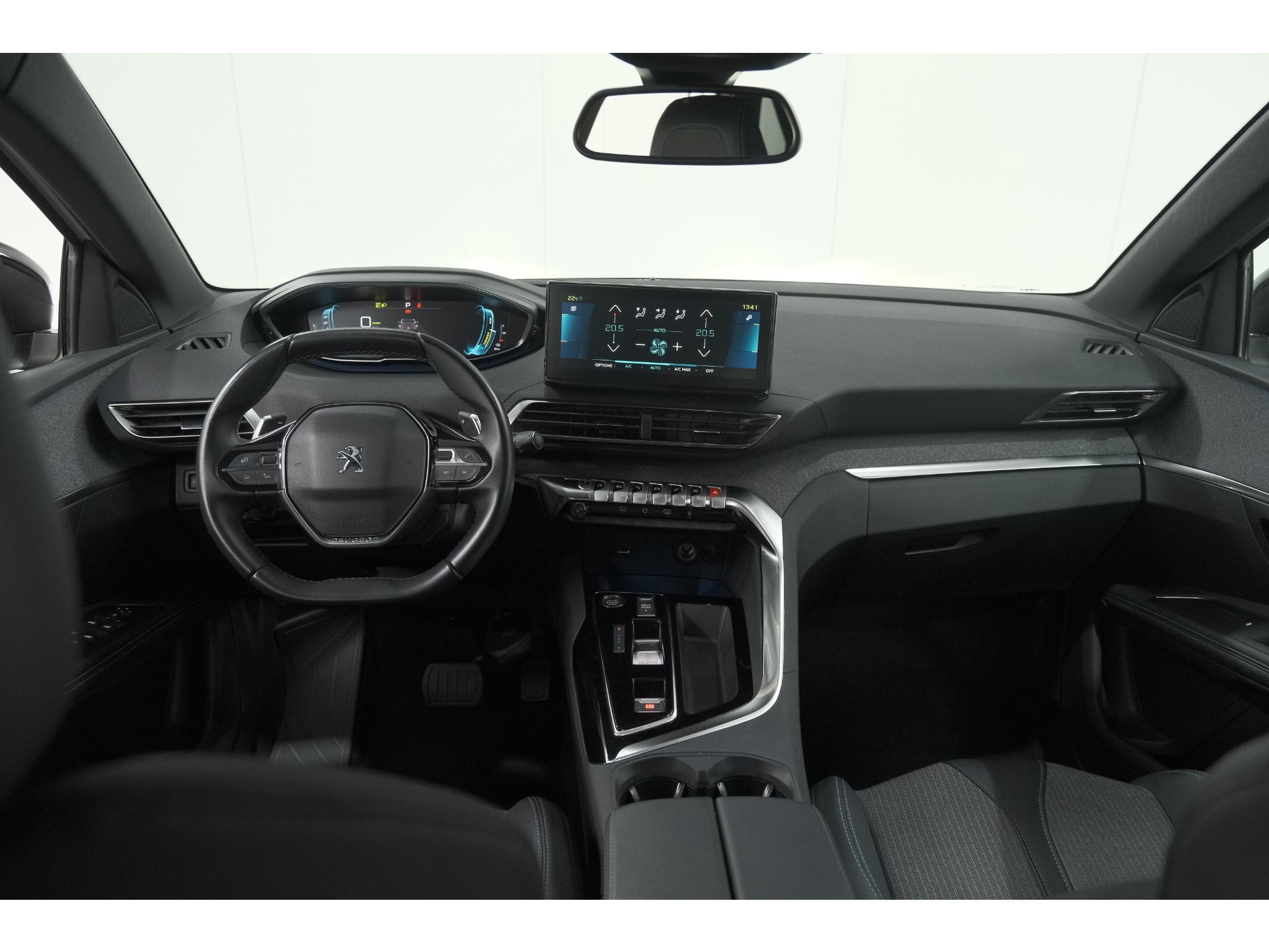 Peugeot 3008 1.6 Plug-in HYbrid 225 Allure | Camera | Dodehoekdetectie | Navigatie | Apple Carplay