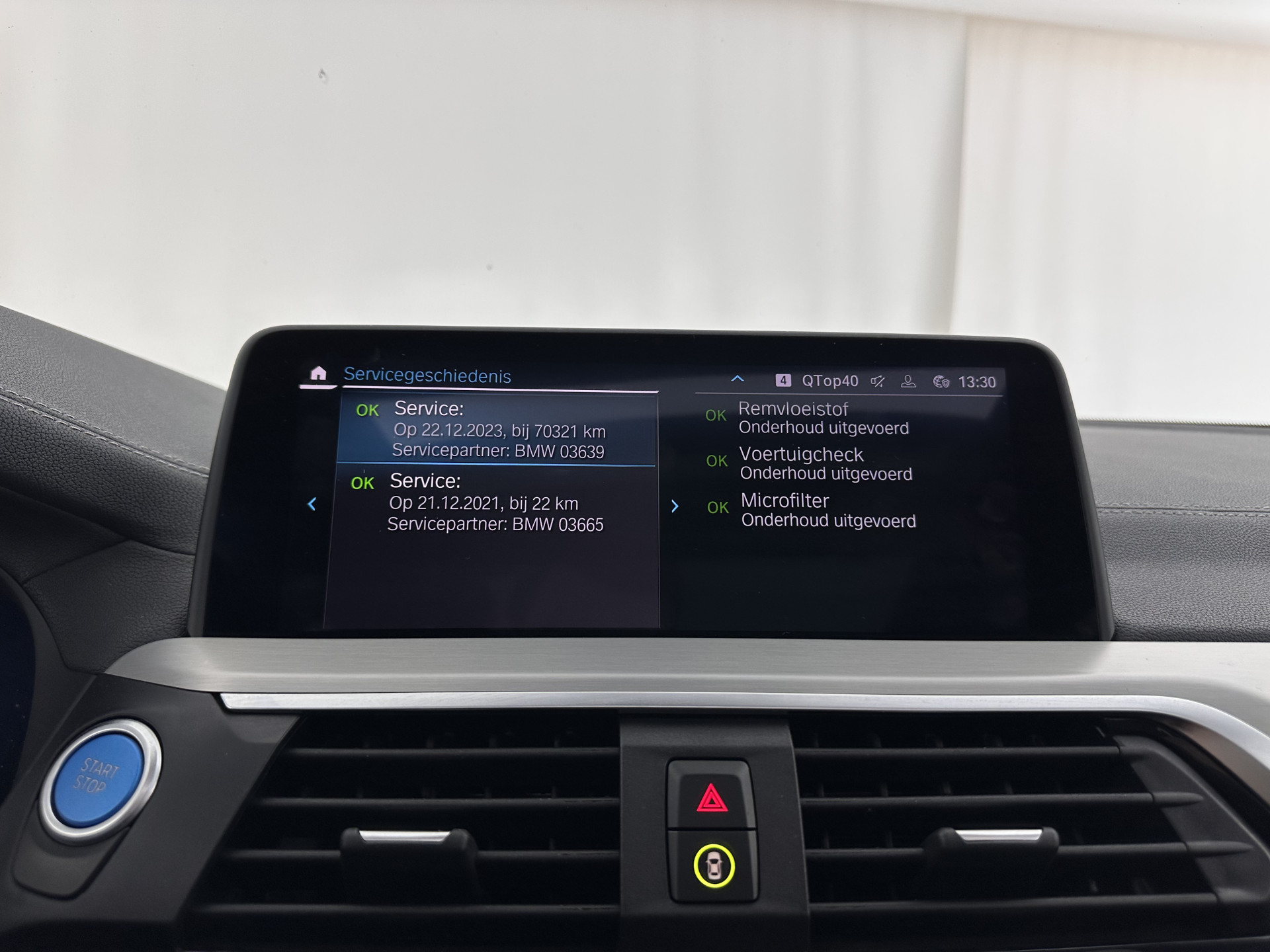 BMW iX3 High Executive 80 kWh [ 3-Fase-11kW ] {SOH-98%} (INCL-BTW) Aut. *PANO | LEATHER | HARMAN/KARDON | FULL-LED | BLINDSPOT | MEMORY-PACK | DIGI-COCKPIT | HEATED-SPORTSEATS | KEYLESS | TOPVIEW | DAB+ | NAVI-FULLMAP | HEAD-UP | PRIVACY-GLASS | .