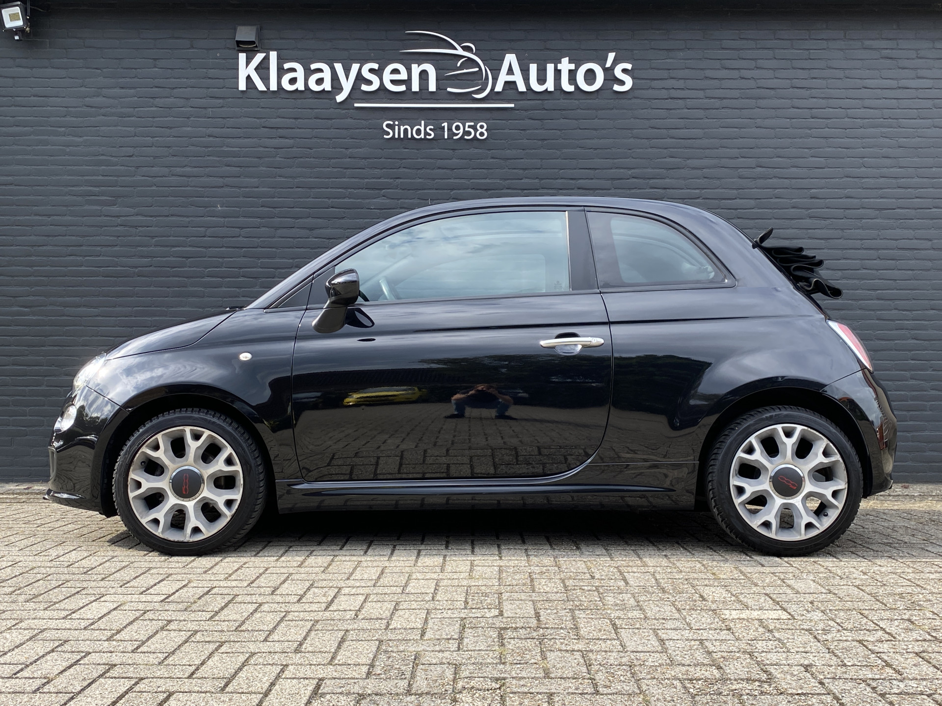 Fiat 500 C 0.9 TwinAir Turbo 500S Sport | leder interieur | climate control | parkeersensoren | all season banden | NL auto