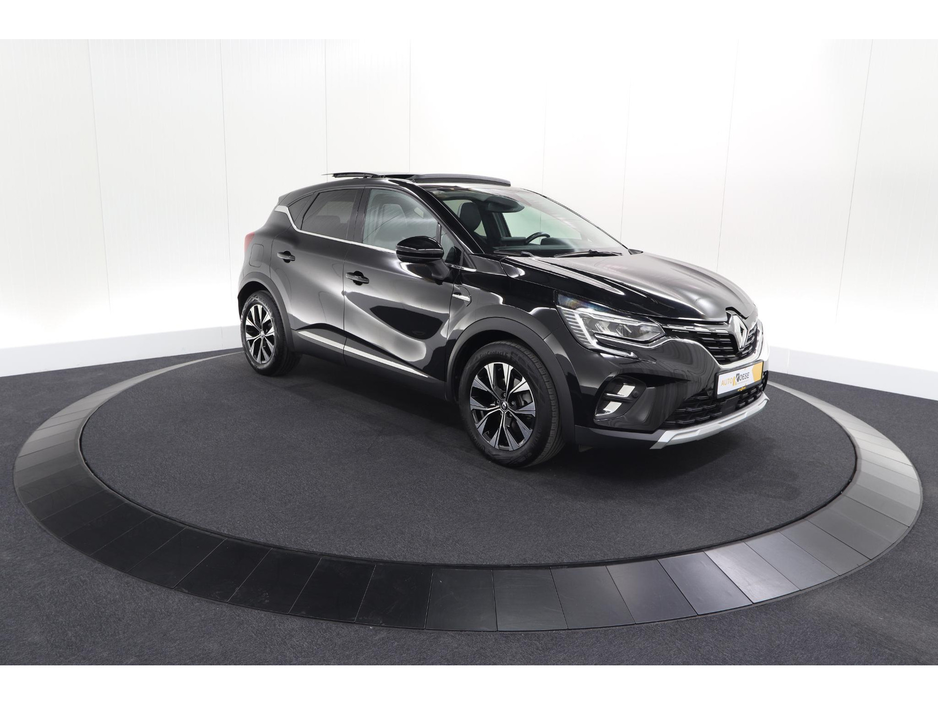 Renault Captur 1.6 E-Tech full hybrid 145 techno | Panoramadak | Camera | Adaptieve Cruise Control | 9.3 Inch Groot Scherm