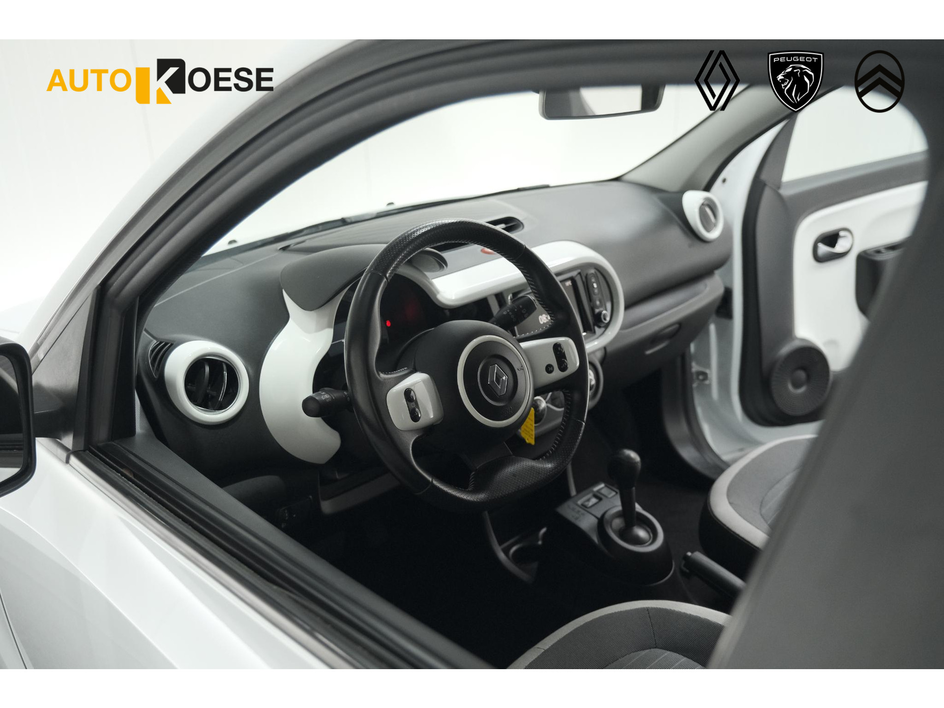Renault Twingo 1.0 SCe Intens | Camera | Navigatie | Climate Control | Parkeersensoren