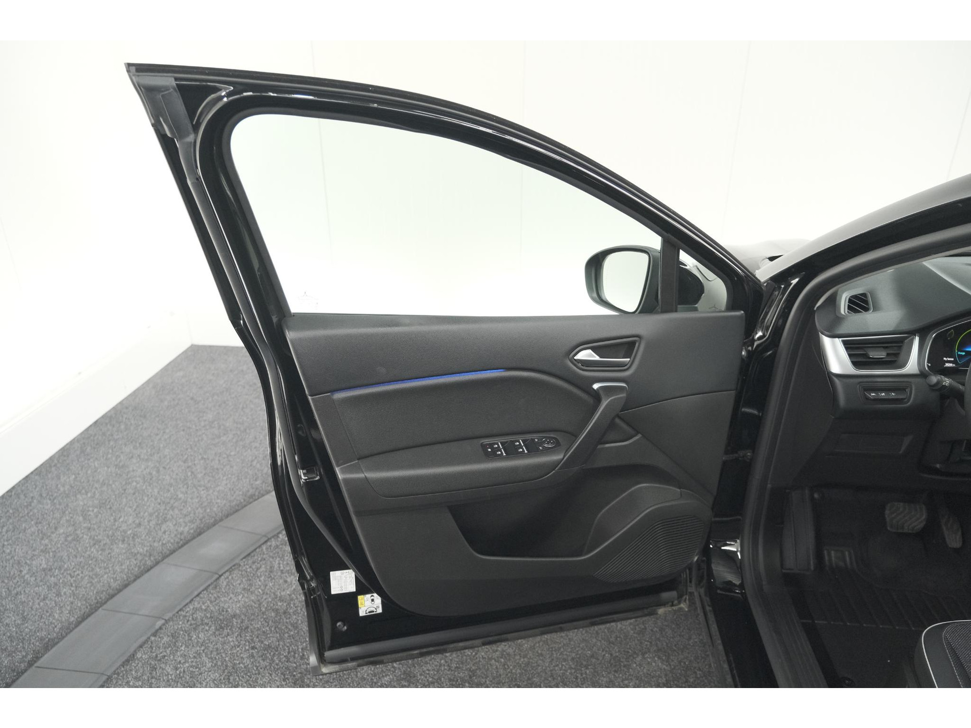 Renault Captur 1.6 E-Tech Hybrid 145 Techno | Pack Parking | Camera | Navigatie | Apple CarPlay