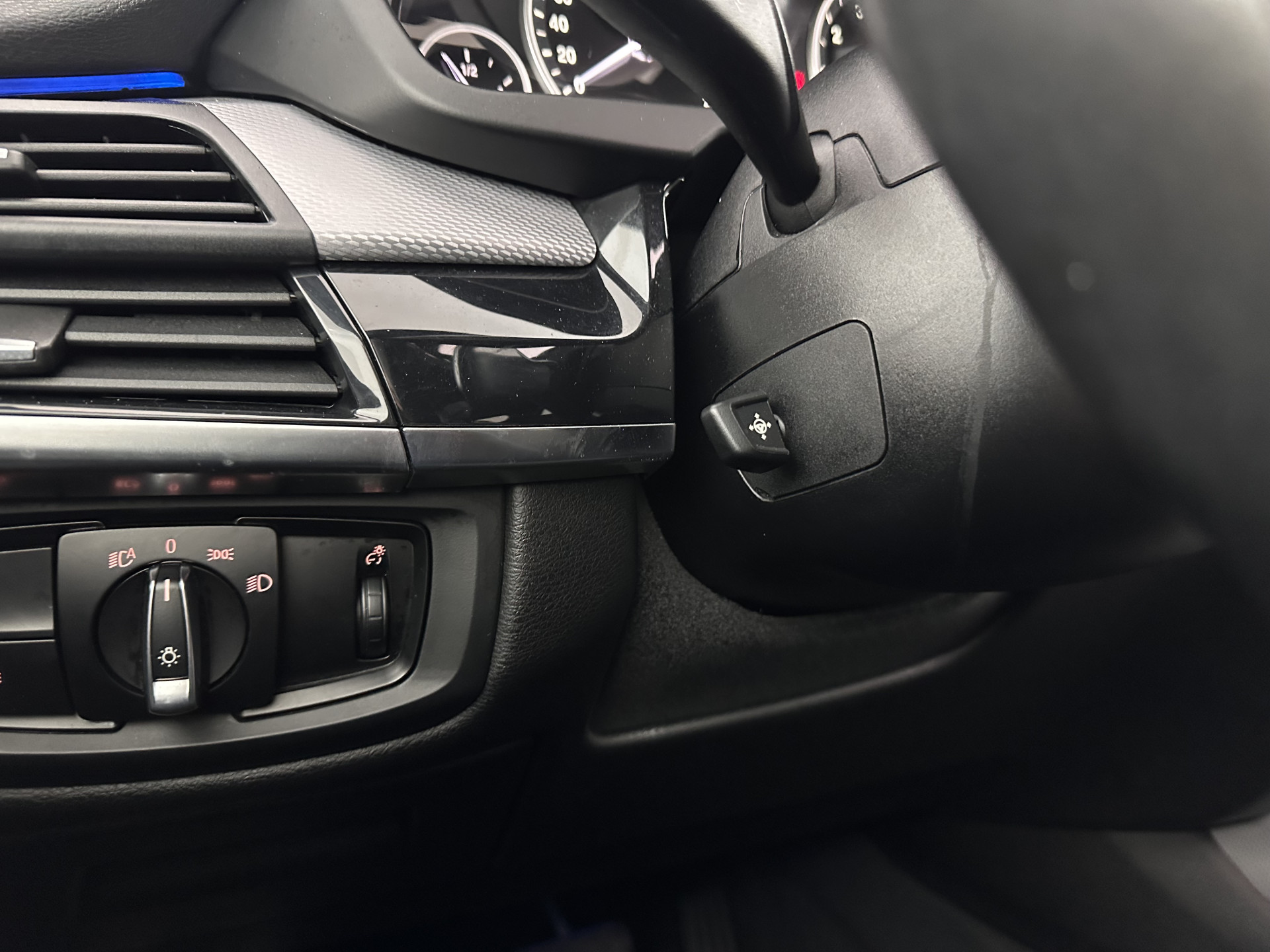 BMW X5 xDrive40e iPerformance High Executive Aut. *PANO | HEAD-UP | LEATHER | XENON | HIFI-SOUND | MEMORY-PACK | NAVI-FULLMAP | CAMERA | ECC | PDC | CRUISE | 19''ALU | TOWBAR*