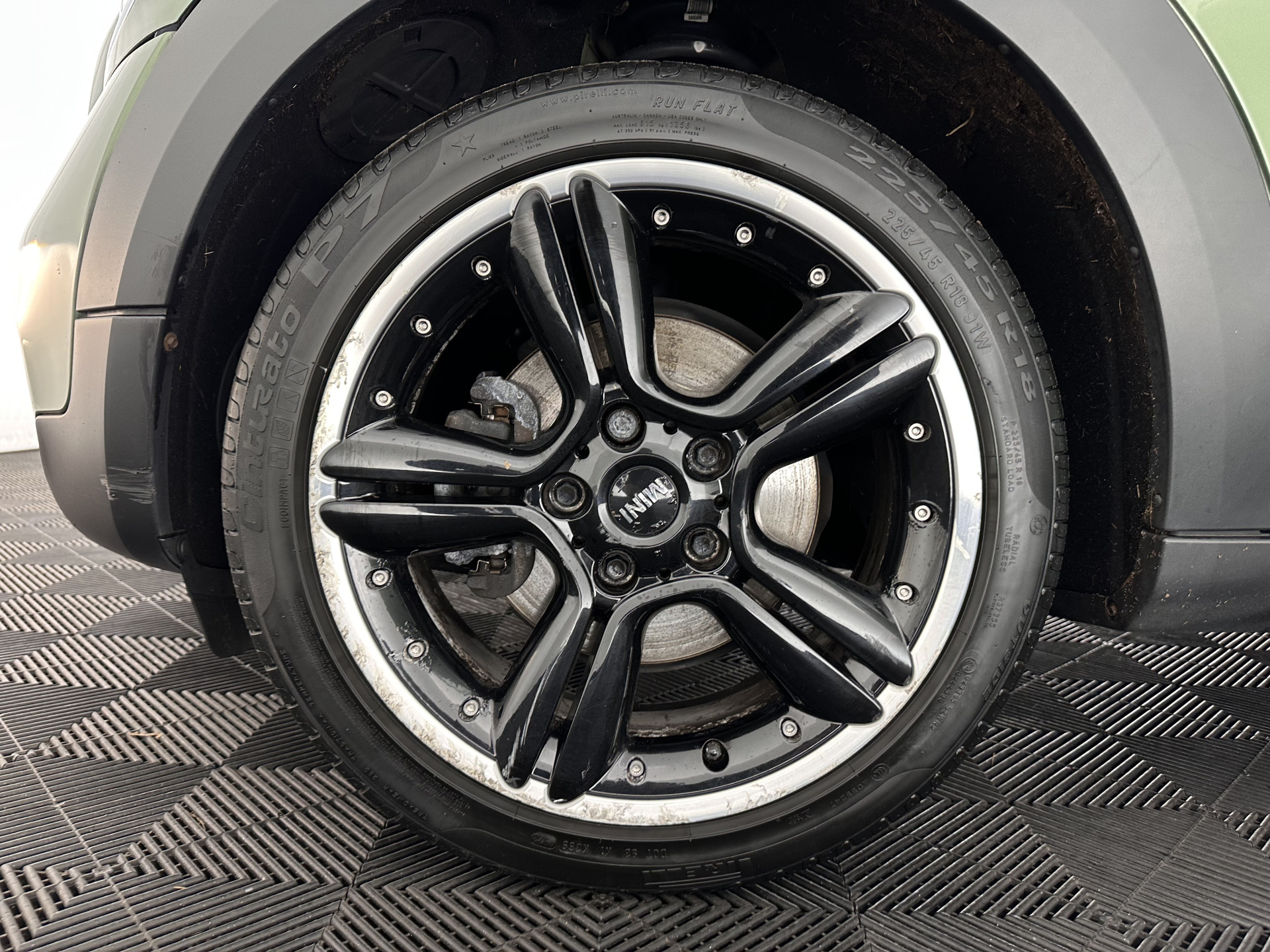 MINI Mini Countryman 2.0 John Cooper Works-Pack SD ALL4  Pepper Aut. *XENON | HARMAN/KARDON | SPORTSEATS | NAVI-FULLMAP | SHIFTPADDLES | ECC | PDC | CRUISE | TOWBAR | 18''ALU*