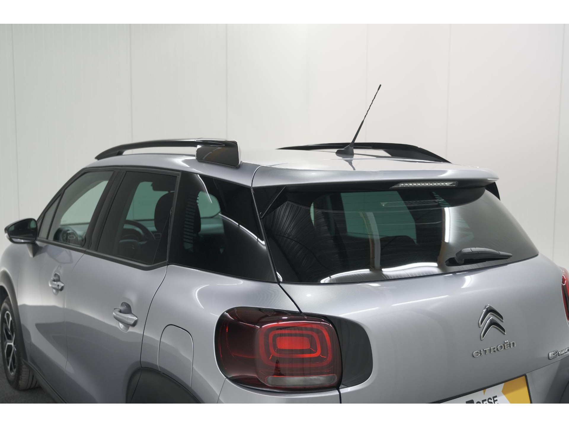 Citroen C3 Aircross PureTech 130 EAT6 Max | Parkeersensoren | Stoelverwarming | Apple Carplay | 16 Inch Lichtmetalen Velgen