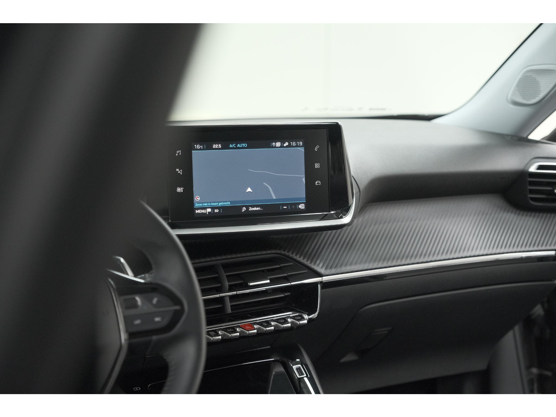 Peugeot 2008 PureTech 130 EAT8 Allure Pack | Trekhaak | Camera | Navigatie | Parkeersensoren