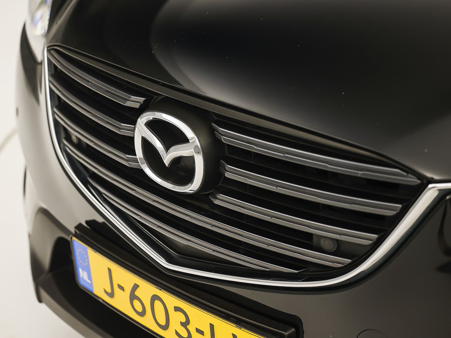 Mazda CX-5 2.0 SkyActiv-G 165 TS 2WD (NAVIGATIE, CLIMATE, STOELVERWARMING, GETINT GLAS, PARKEERSENSOREN, CRUISE, NIEUWE APK, NIEUWSTAAT)