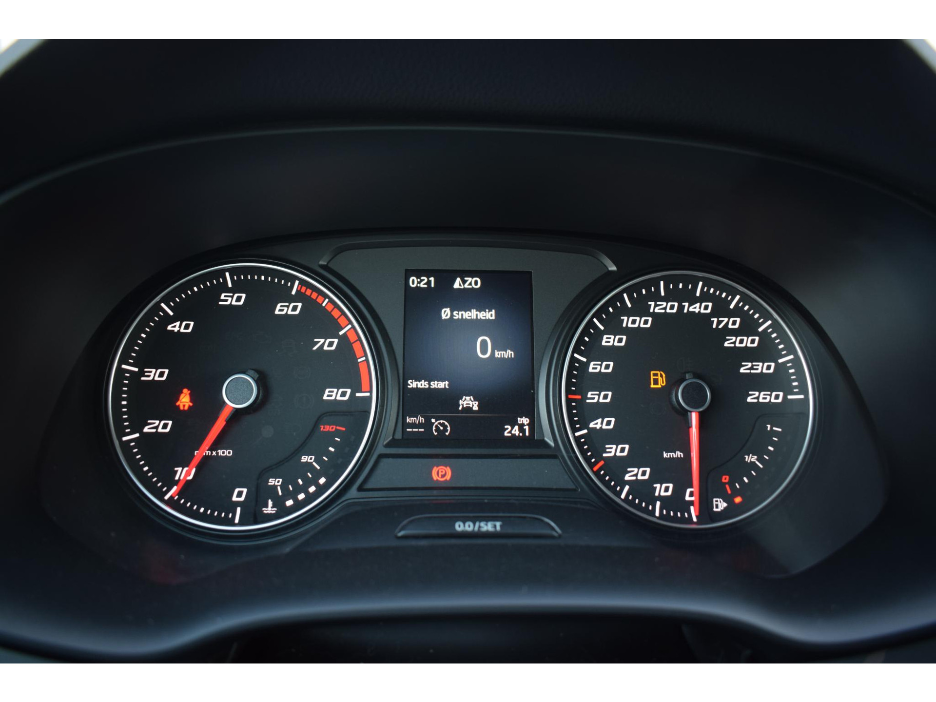SEAT Ateca 1.0 EcoTSI Style Business Intense | Trekhaak | Apple CarPlay | Camera | Climate