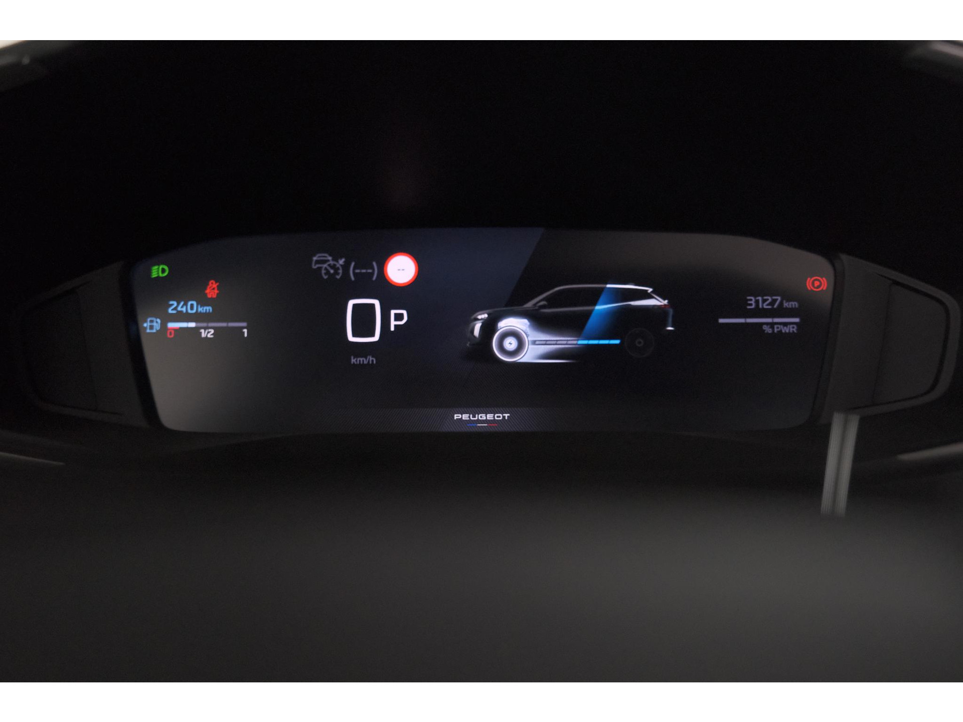 Peugeot 2008 Hybrid 145 e-DCS6 Allure | 360 Camera | Adaptieve Cruise Control | Navigatie | Dodehoekdetectie