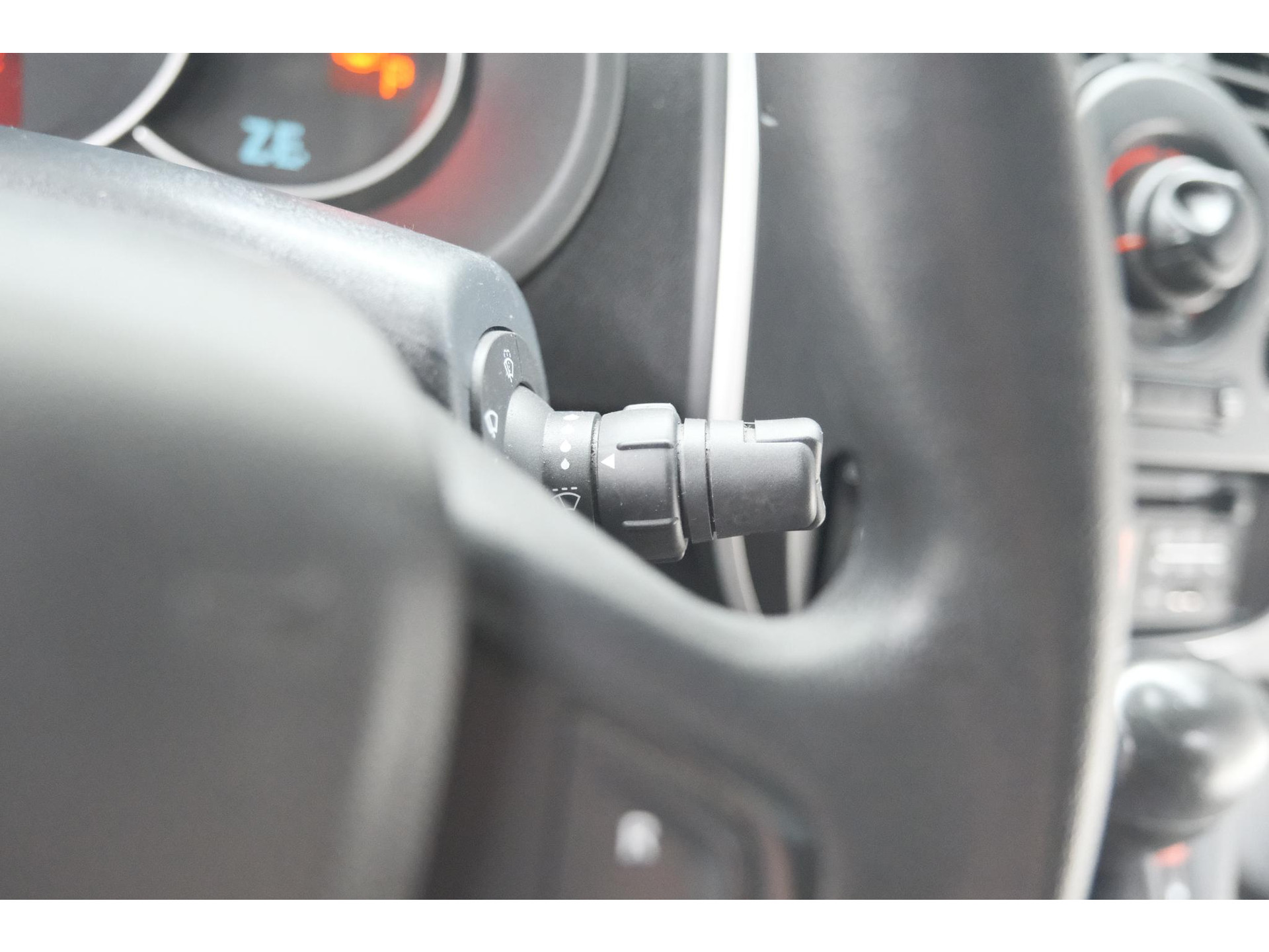 Renault Kangoo E-Tech 33 kWh 82 PK | Koopaccu | Airco | Cruise Control | DAB Radio