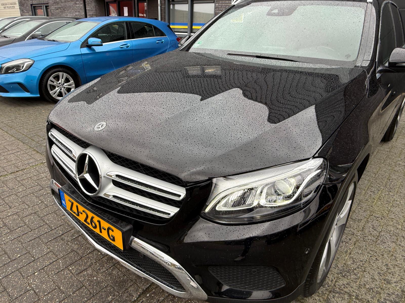 Mercedes-Benz GLC-klasse 220 d 4MATIC Premium Plus | 3/6/12MND GARANTIE | LED | CARPLAY | PANODAK | CRUISE | NAVI | TREKHAAK |