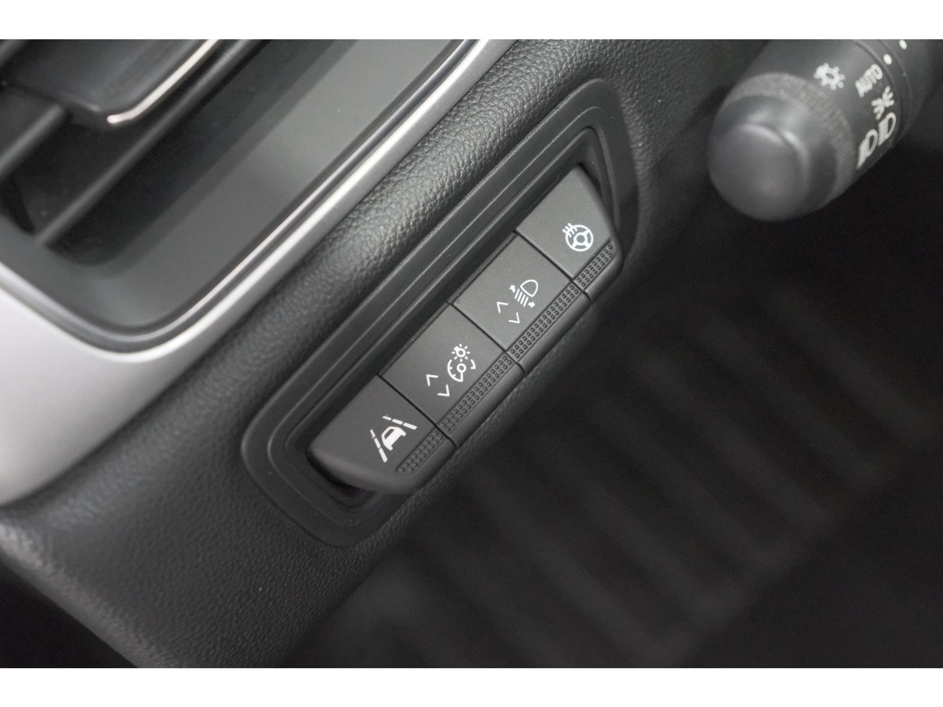 Renault Captur 1.6 E-Tech full hybrid 145 techno | Panoramadak | Camera | Adaptieve Cruise Control | 9.3 Inch Groot Scherm
