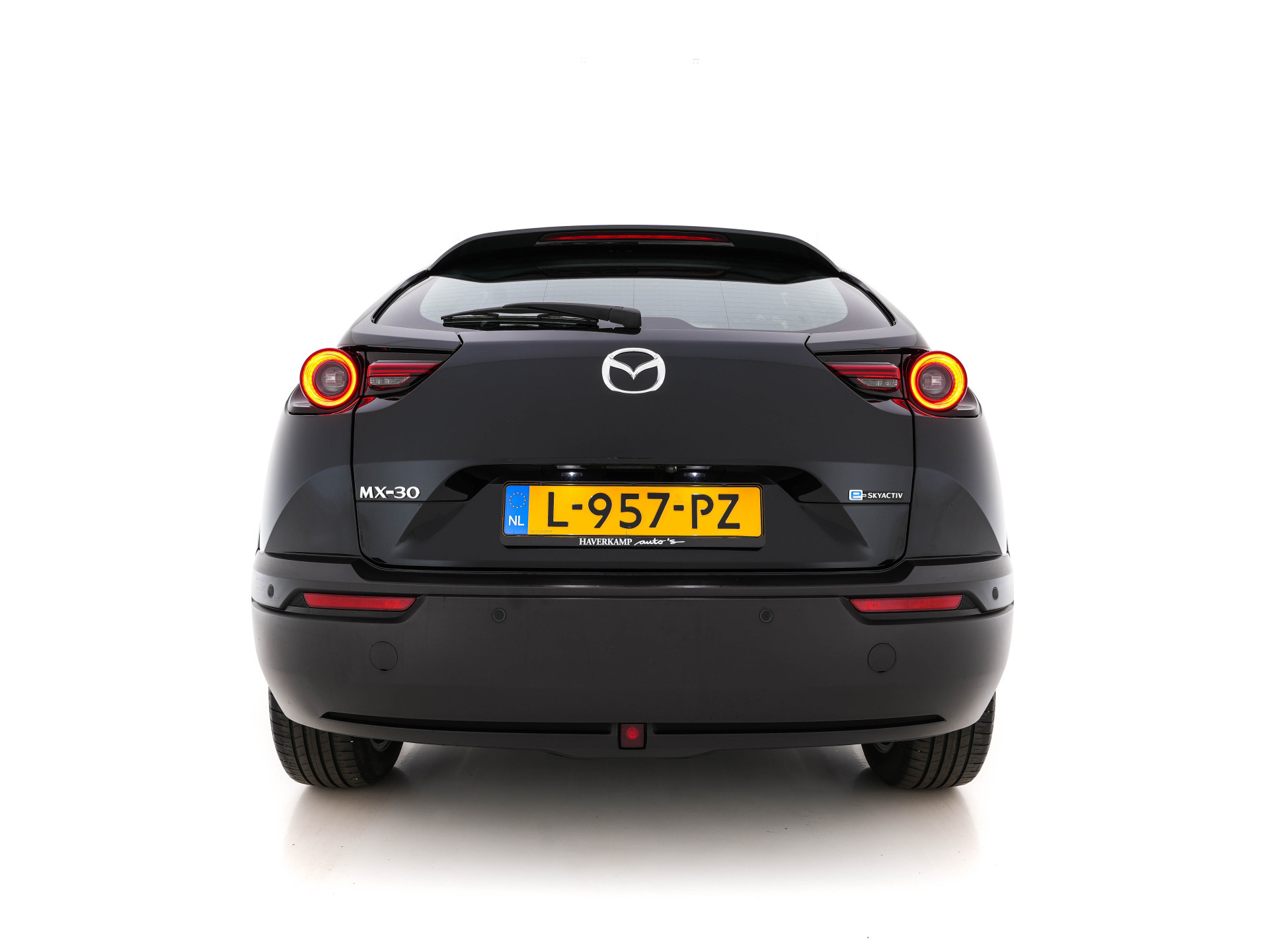 Mazda MX-30 e-SkyActiv 145 Comfort 36 kWh {SOH-94%} (INCL-BTW) *NAVI-FULLMAP | ADAPTIVE-CRUISE | BLIND-SPOT | FULL-LED | KEYLESS | CAMERA | DAB+ | HEAD-UP | DIGI-COCKPIT | COMFORT-SEATS | CCS-FASTLOADER | 18''ALU*