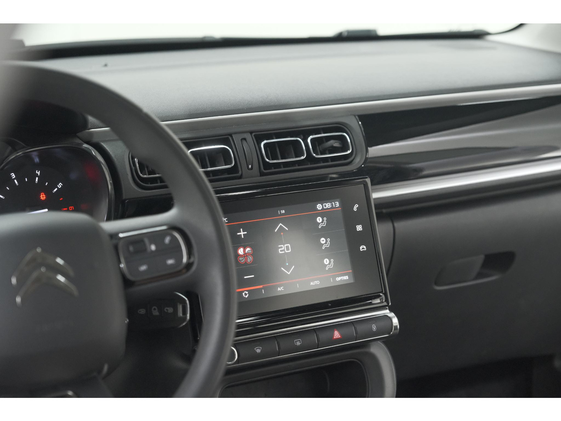 Citroen C3 PureTech 110 EAT6 Max | Apple Carplay | Parkeersensoren | Climate Control | 16 Inch Lichtmetalen Velgen