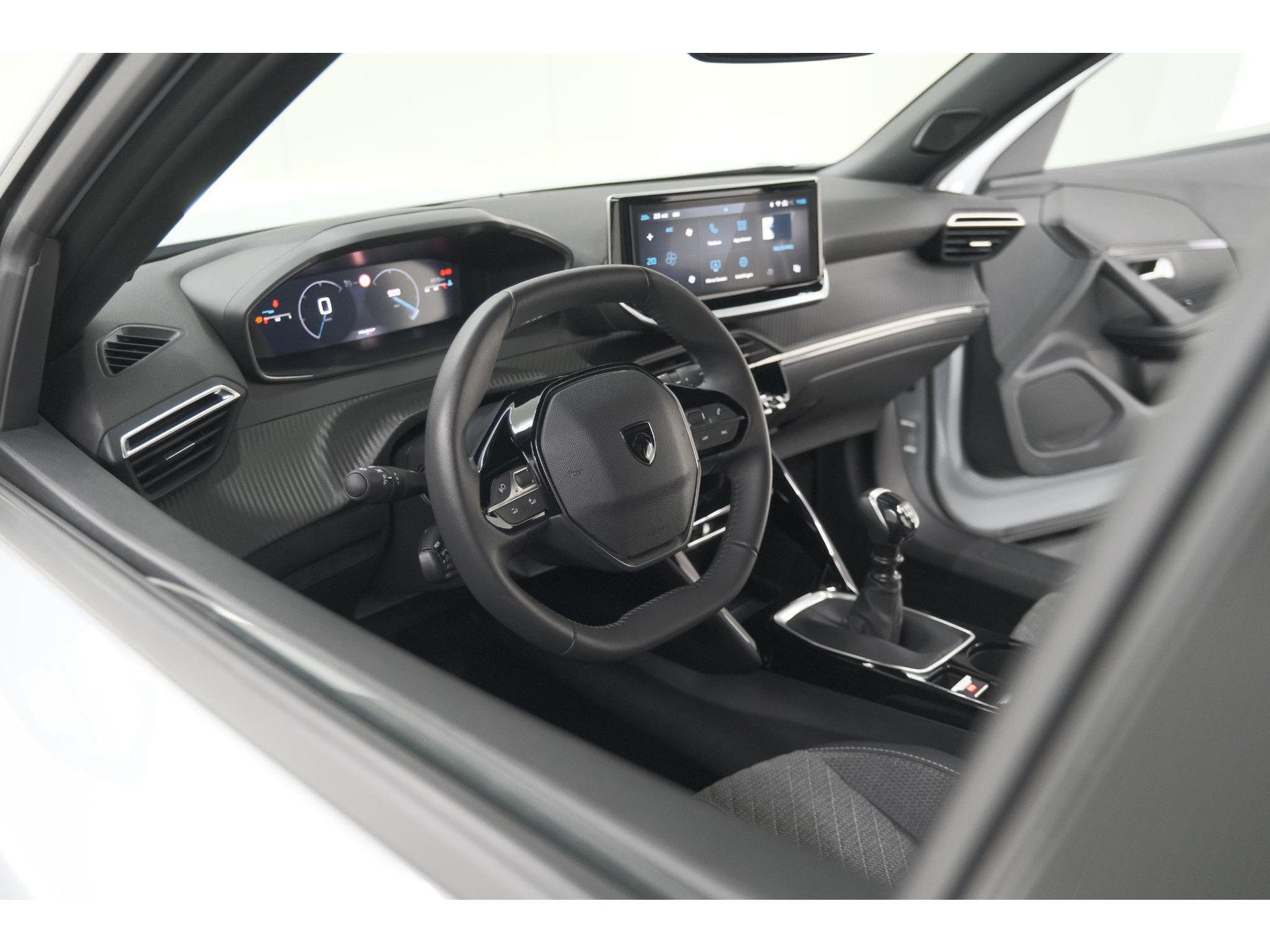 Peugeot 2008 PureTech 100 Allure | Apple Carplay | Parkeersensoren | Climate Control | Cruise Control