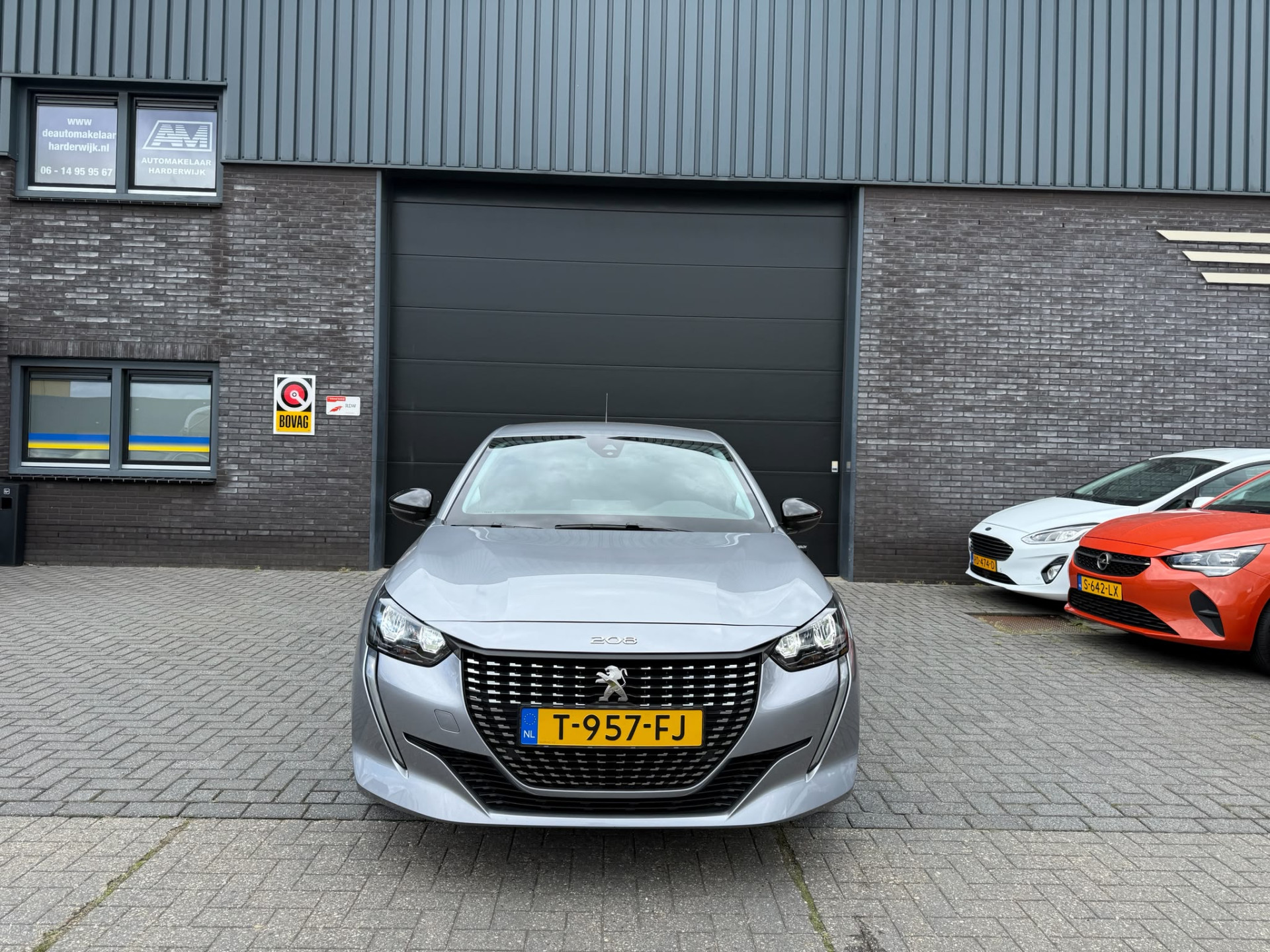 Peugeot 208 75PK Style | 1E EIGENAAR | 3/6/12MND GARANTIE| LED | CARPLAY | NAVI | CRUISE | CLIMA | LMV |